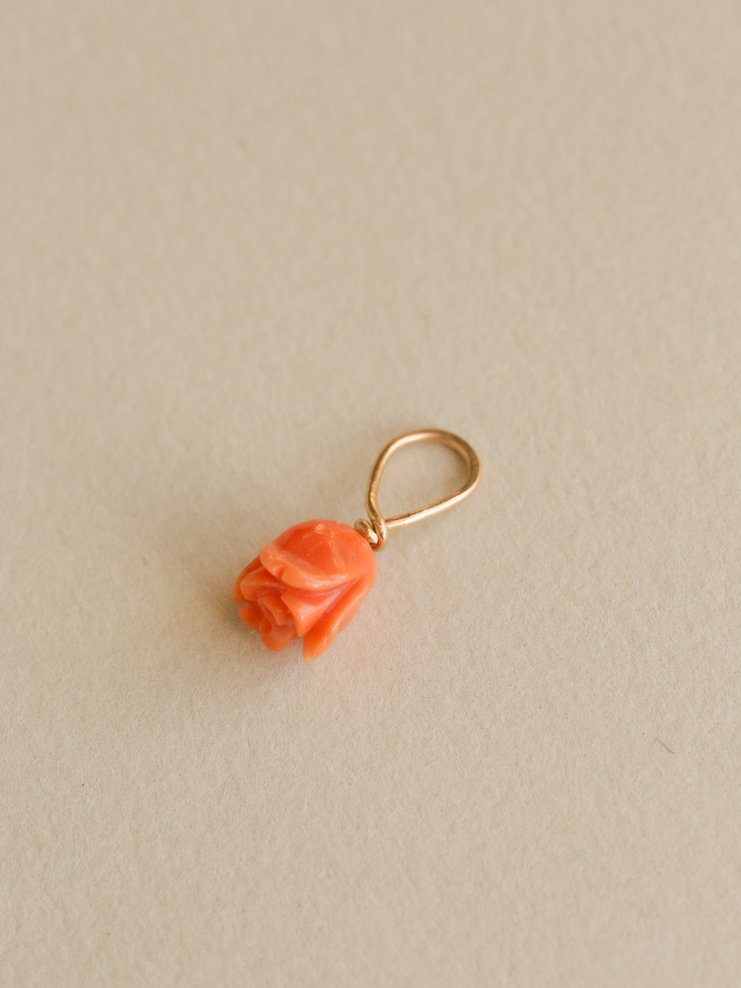 Rosette Necklace
