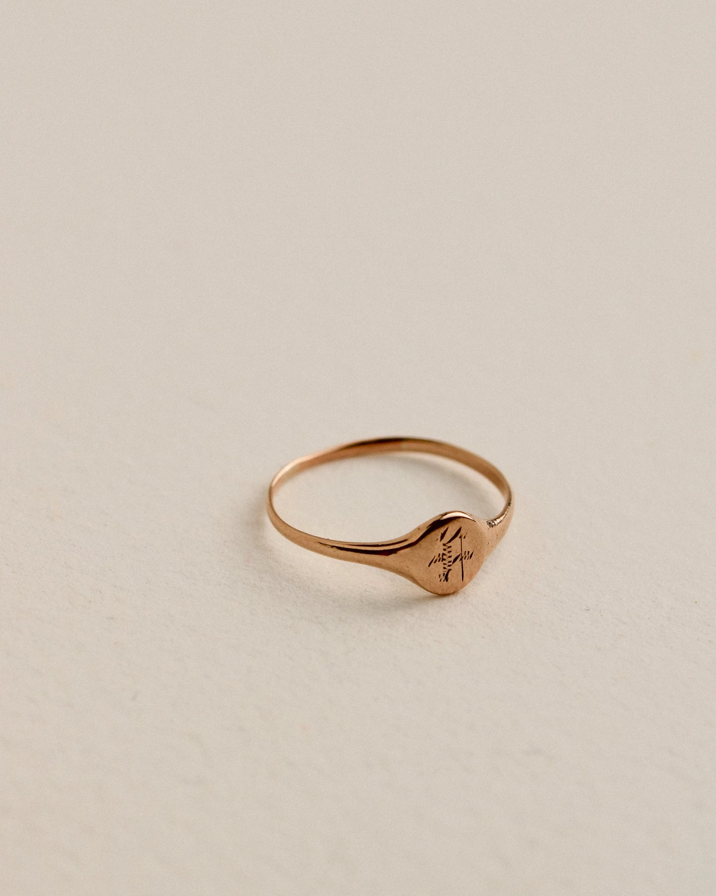 Mini Pinky Signet