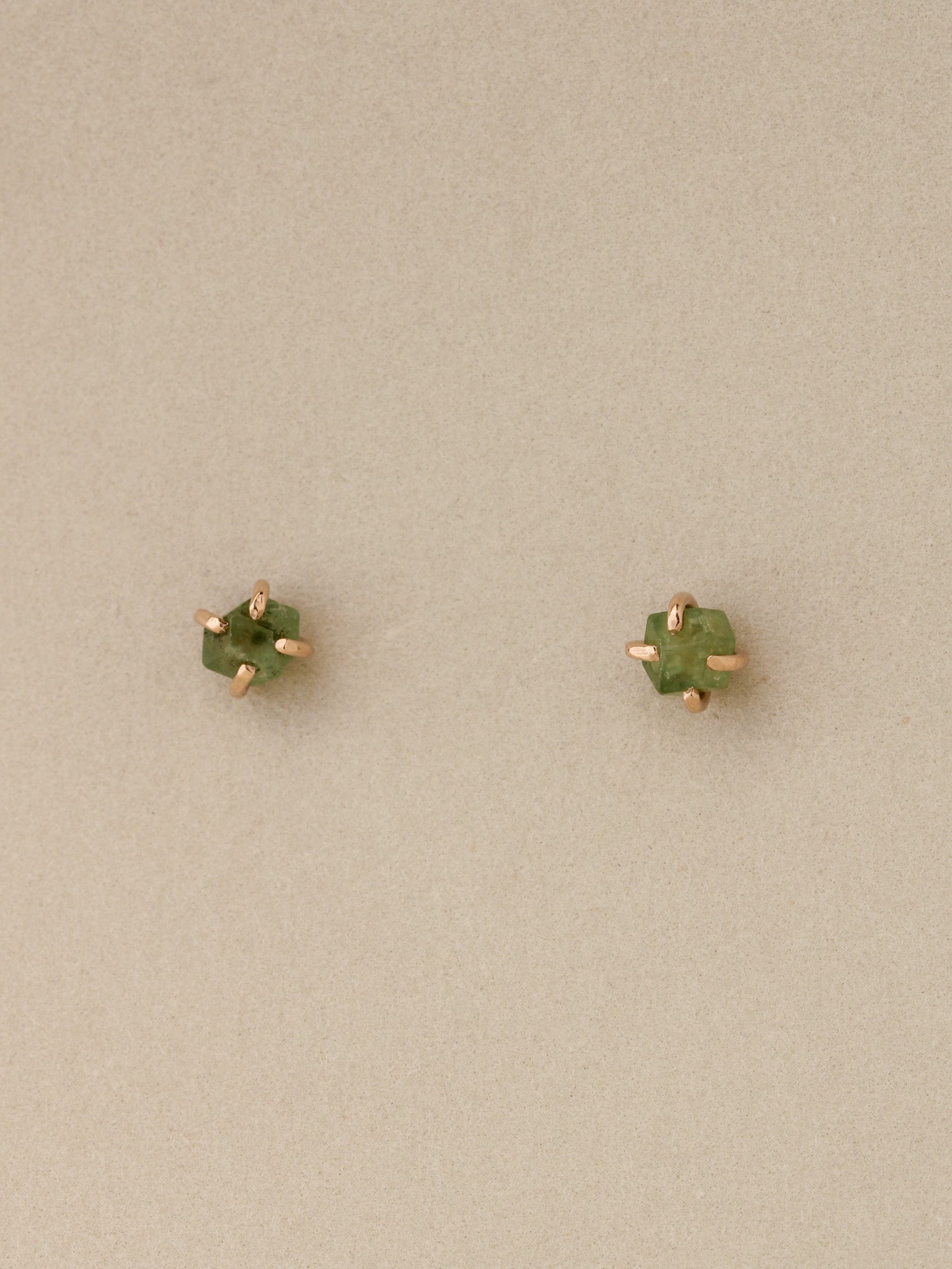 14k Garnet Studs