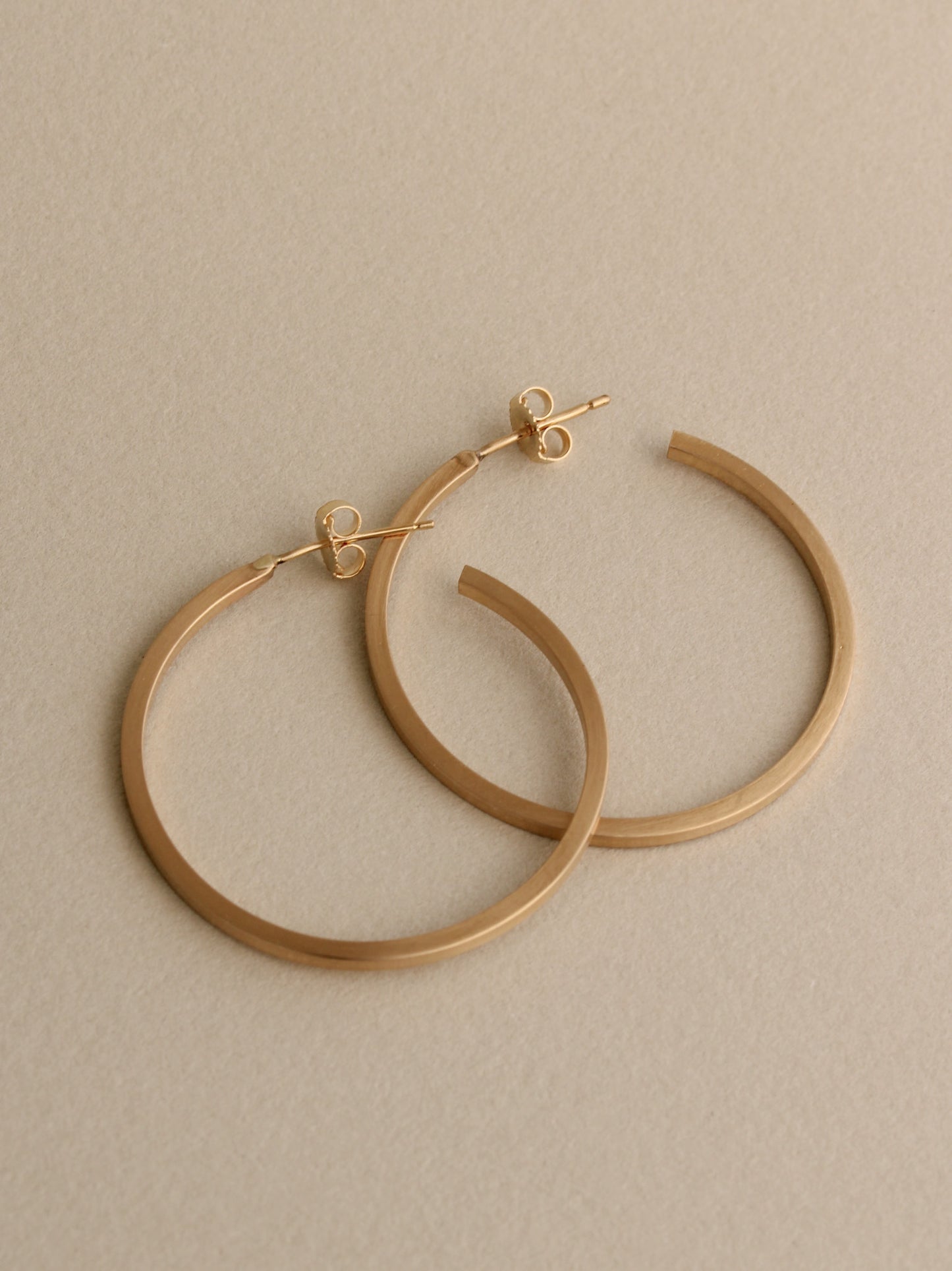 Squared Hoops, 14k
