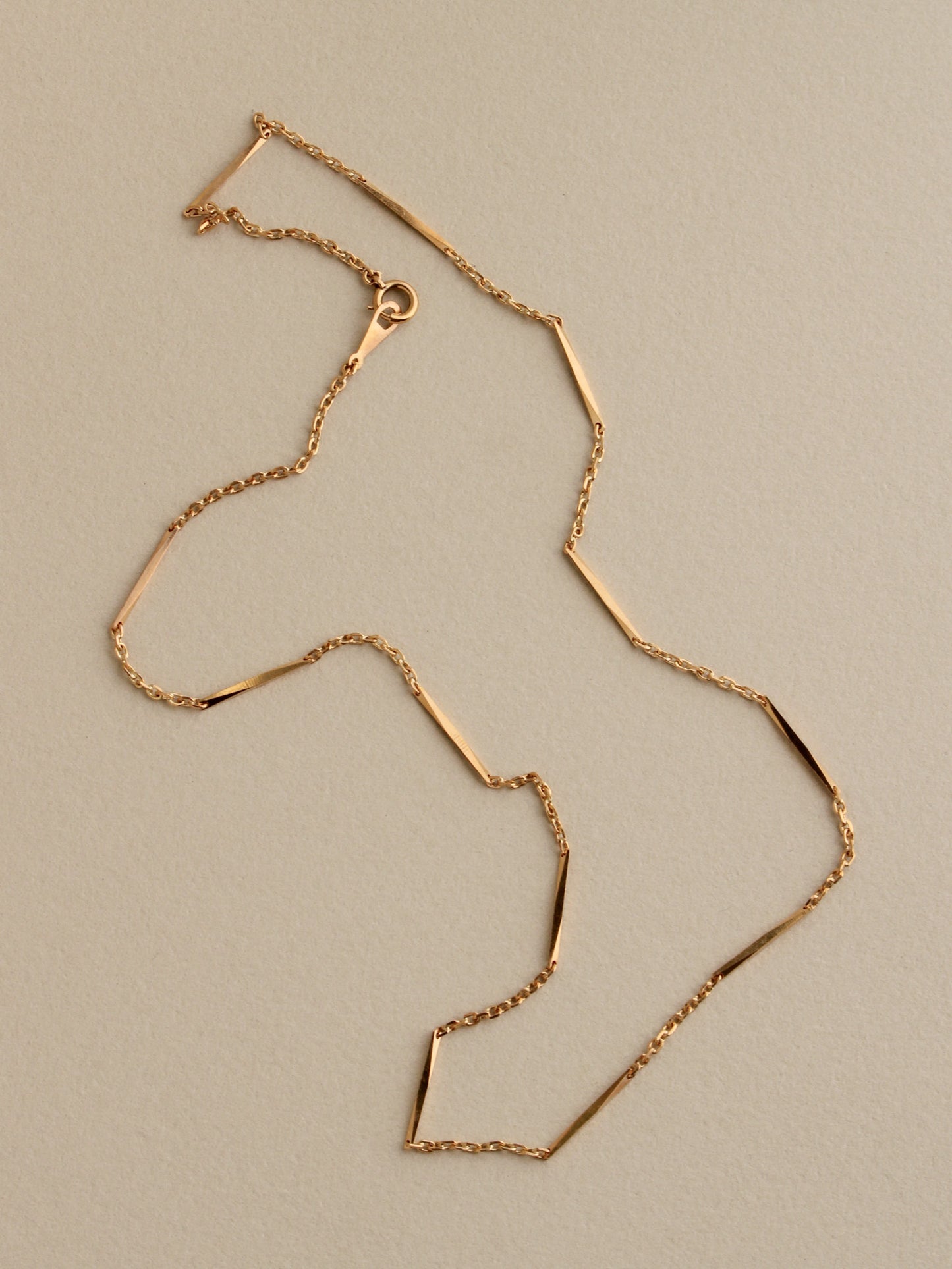Geometric Bar Chain, 18k