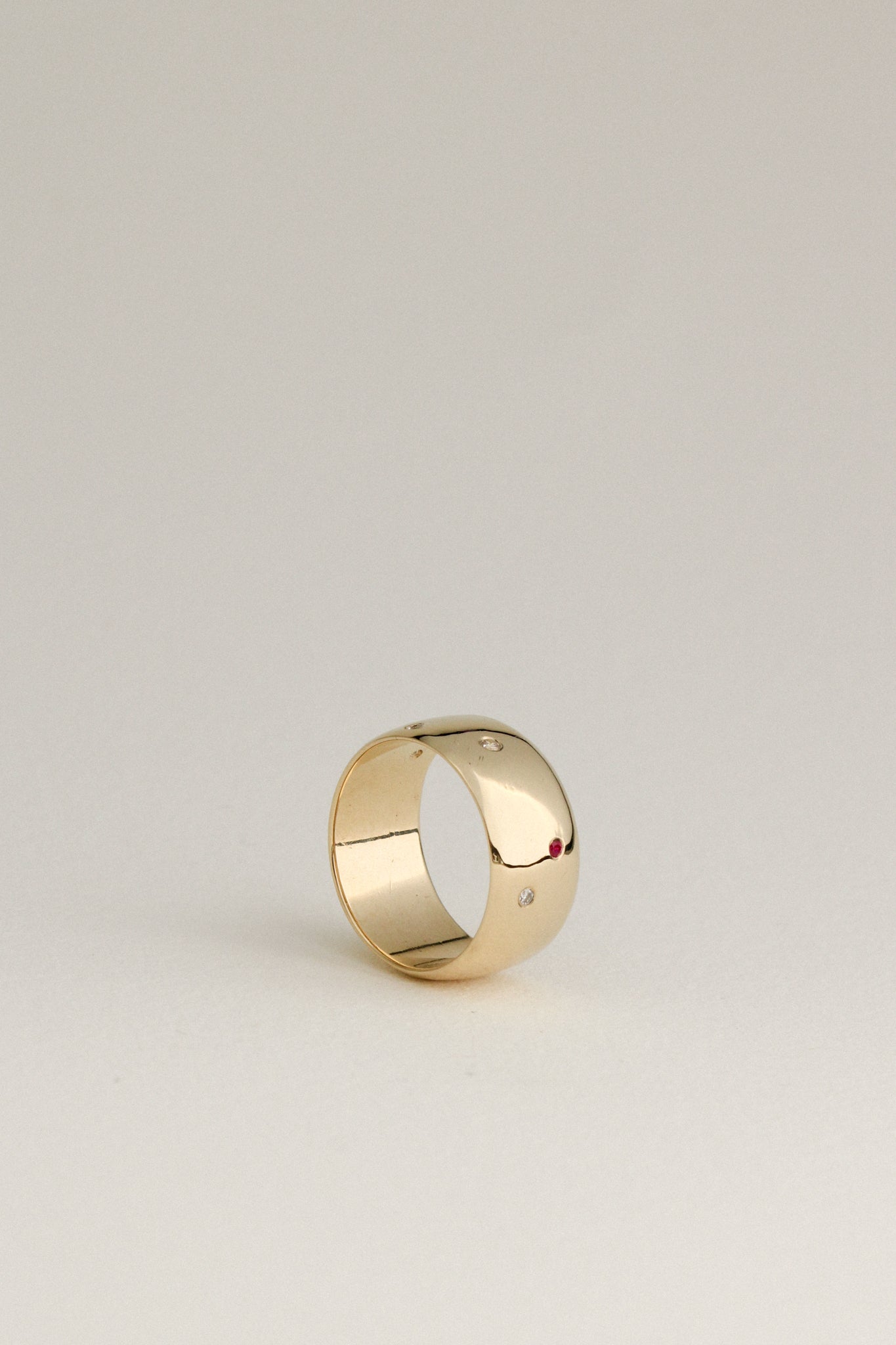 14k Studded Cigar Band