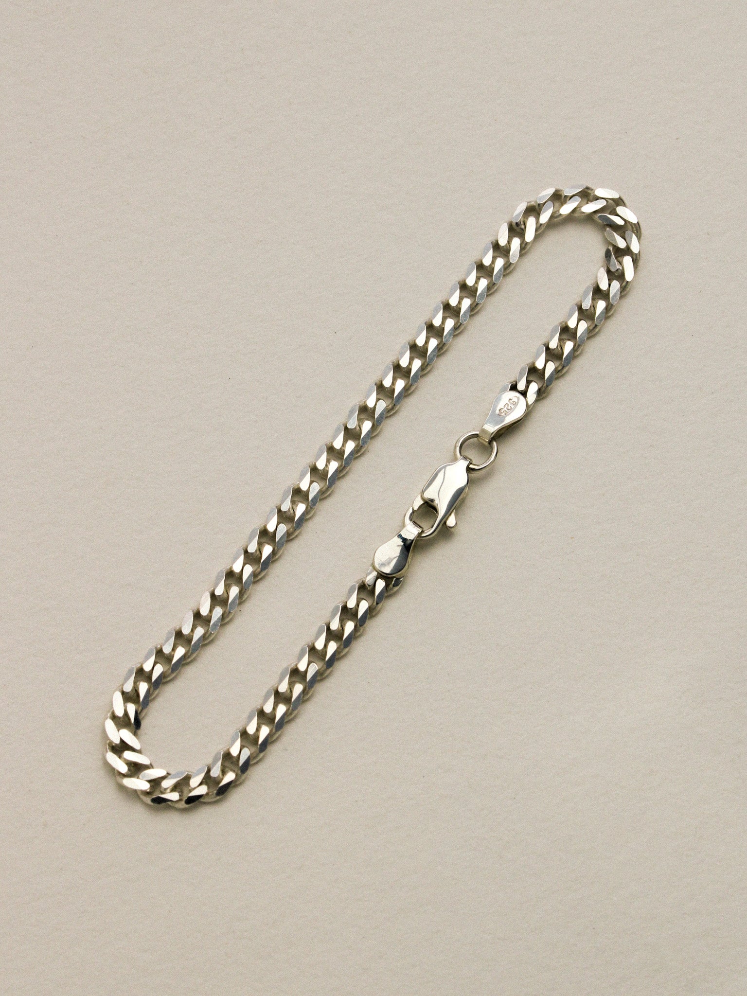 Bold Curb Chain Bracelet