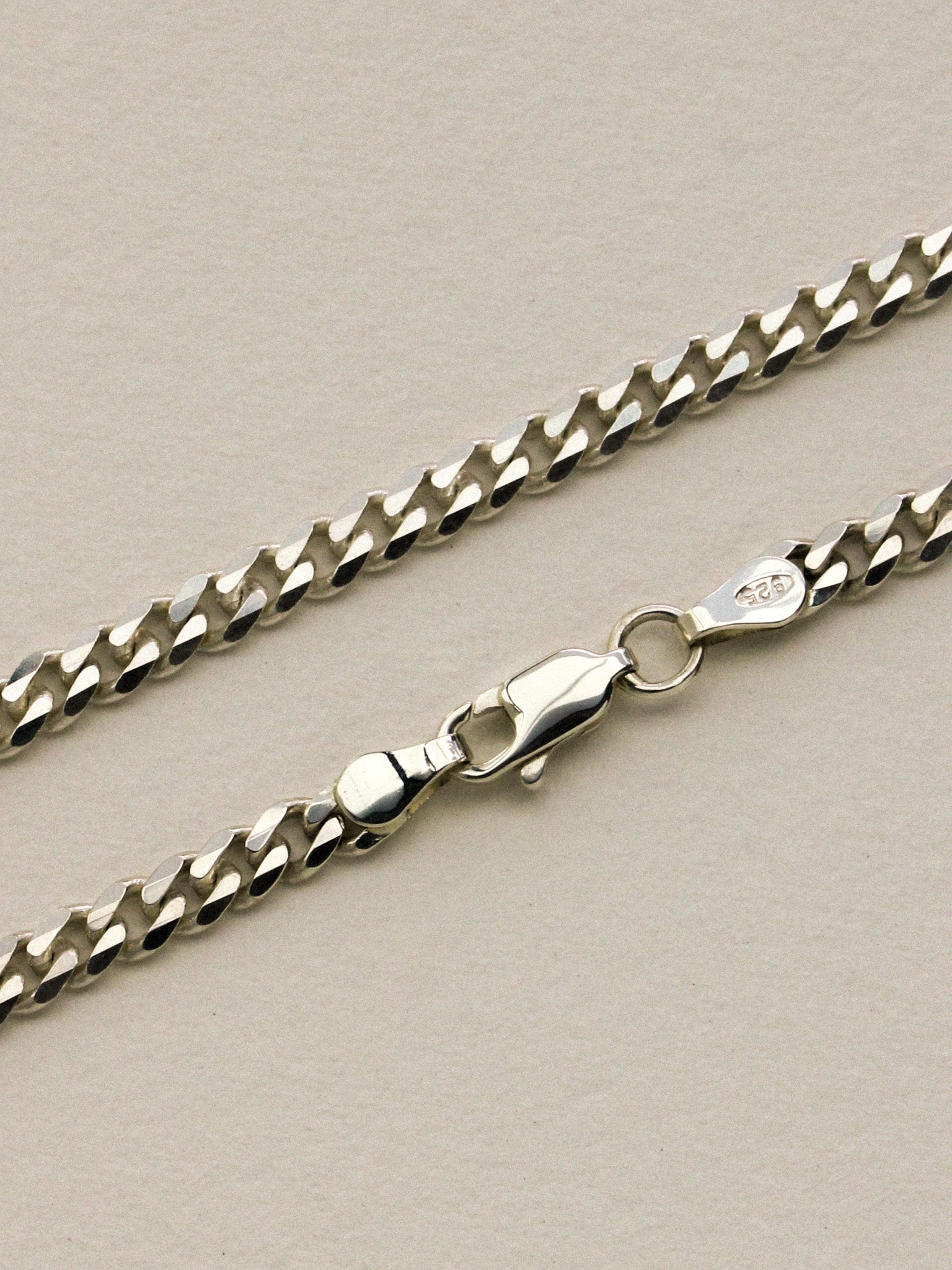 Bold Curb Chain Bracelet
