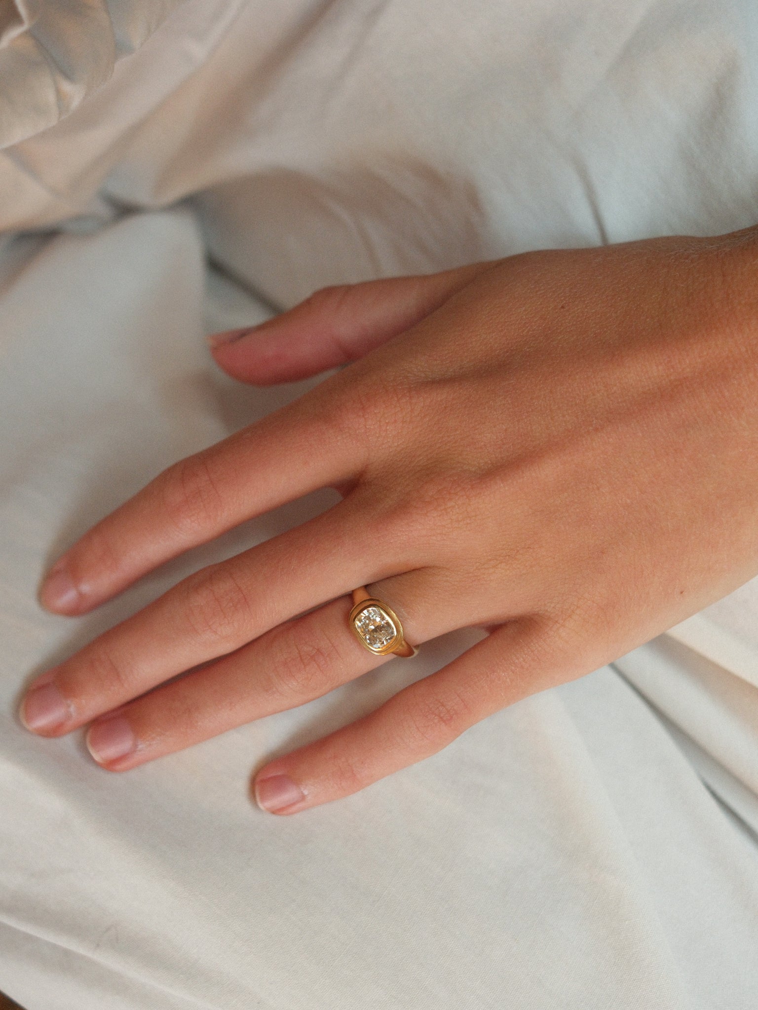 The Relic Ring | Cushion in 18k Yellow