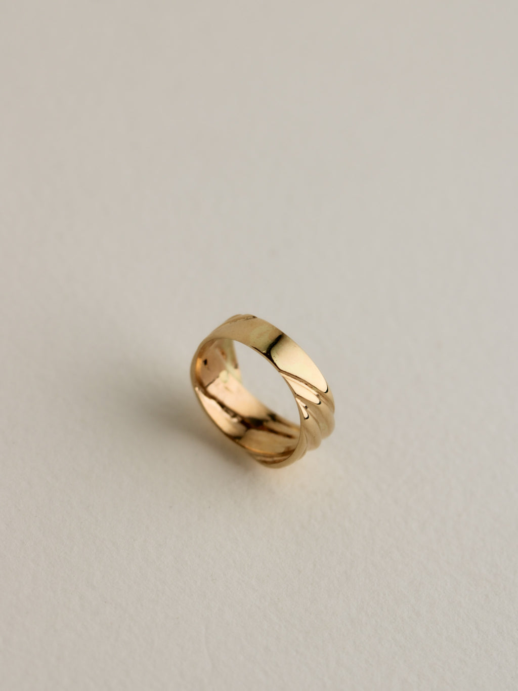 Wide Foldover Band, 14k