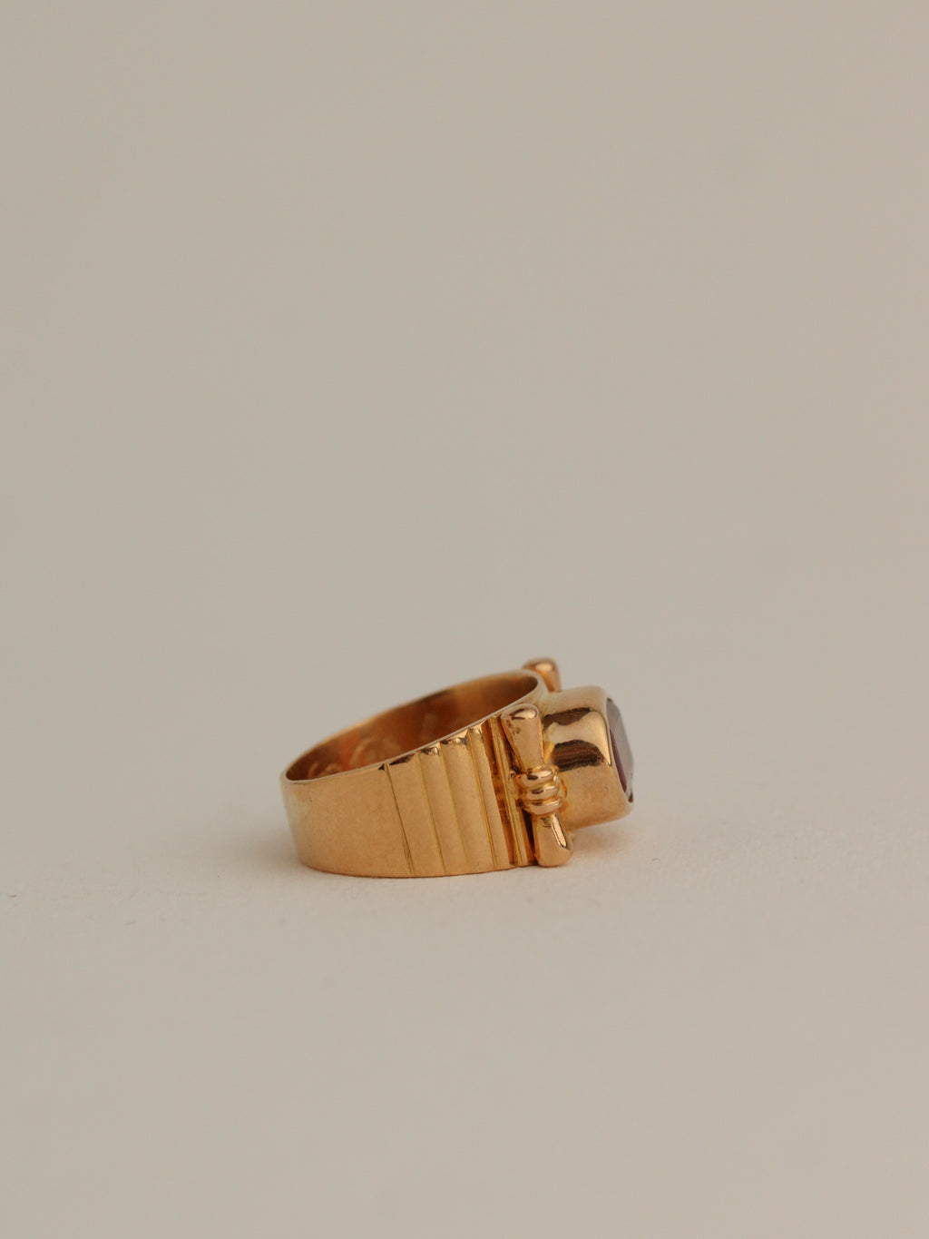 20k Garnet Cocktail Ring
