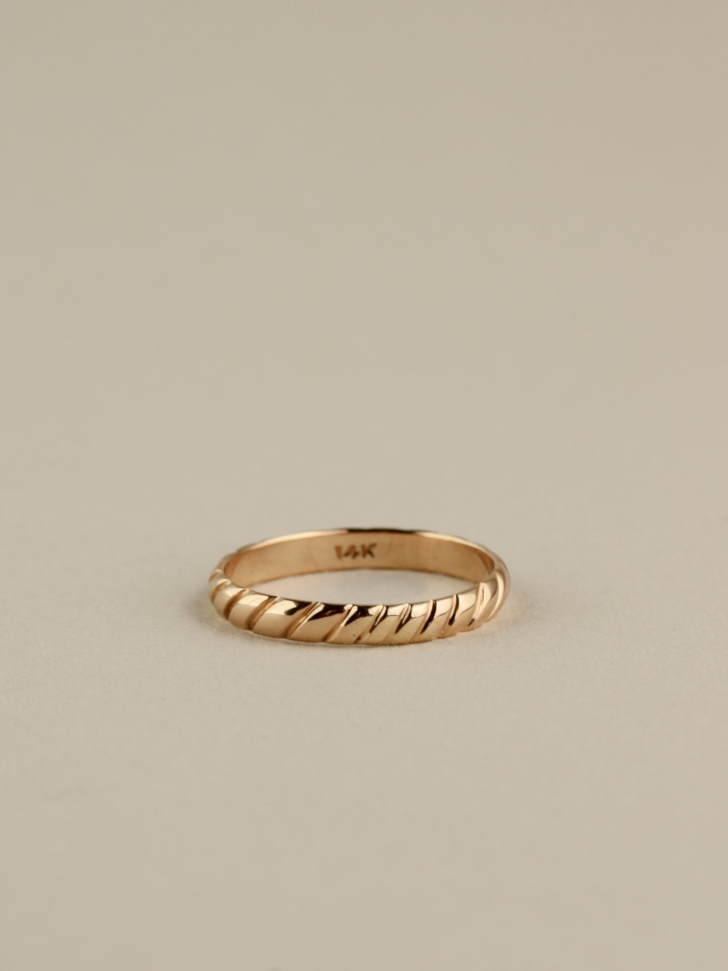 Half Round Rope Ring, 14k