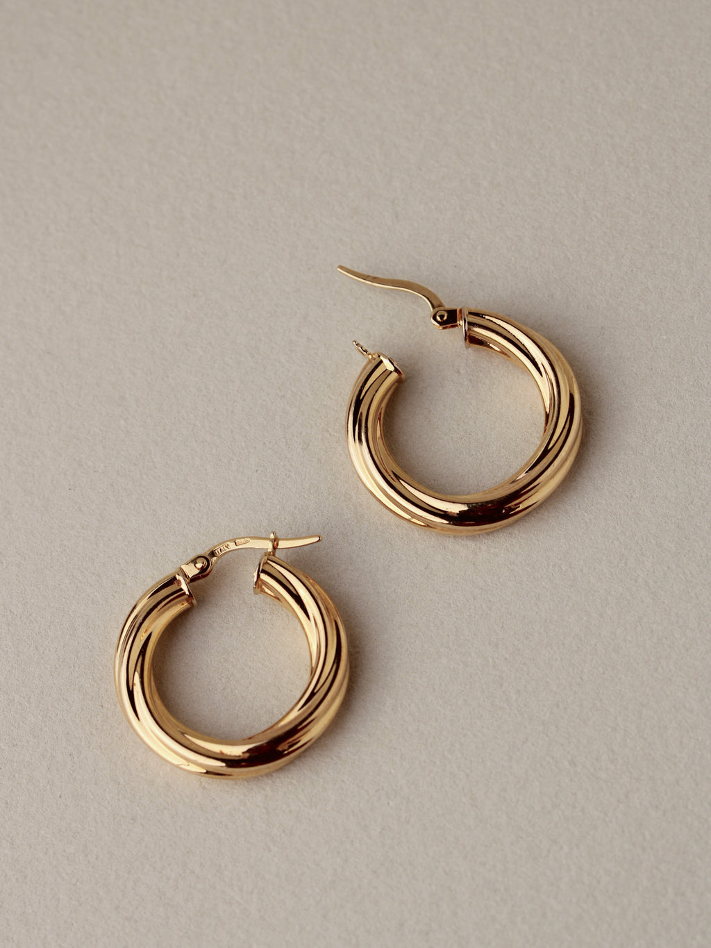 Twisted Clicker Hoops, 14k