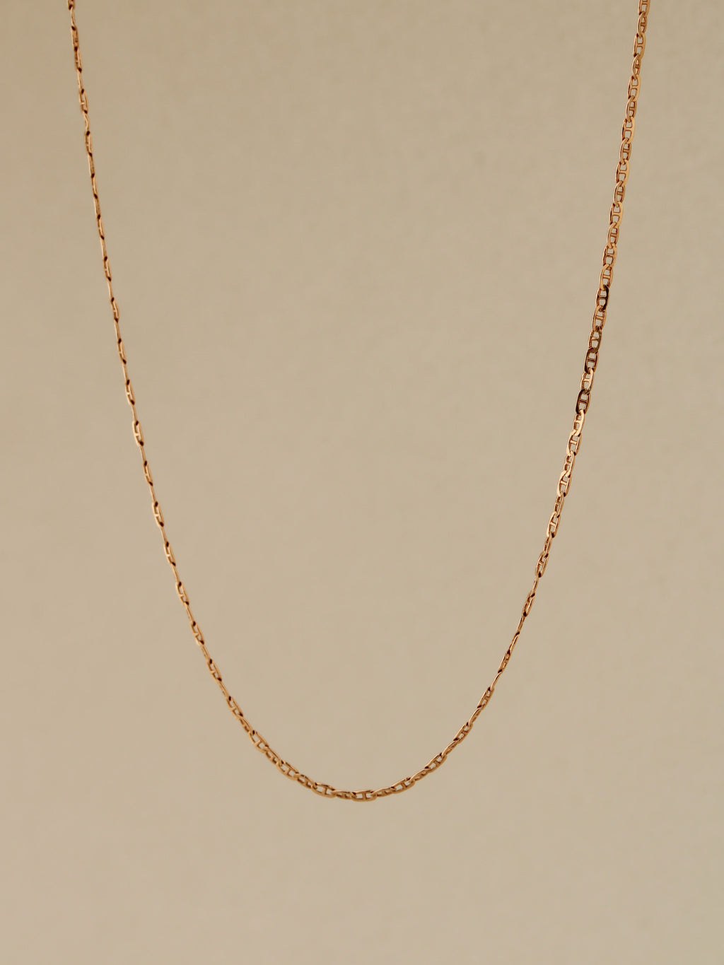 Dainty 18" Mariner Chain, 14k