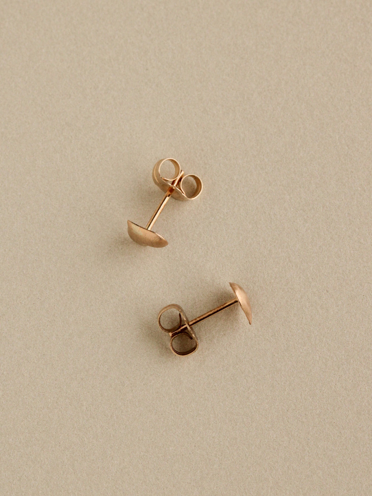 Heart Studs, 14k