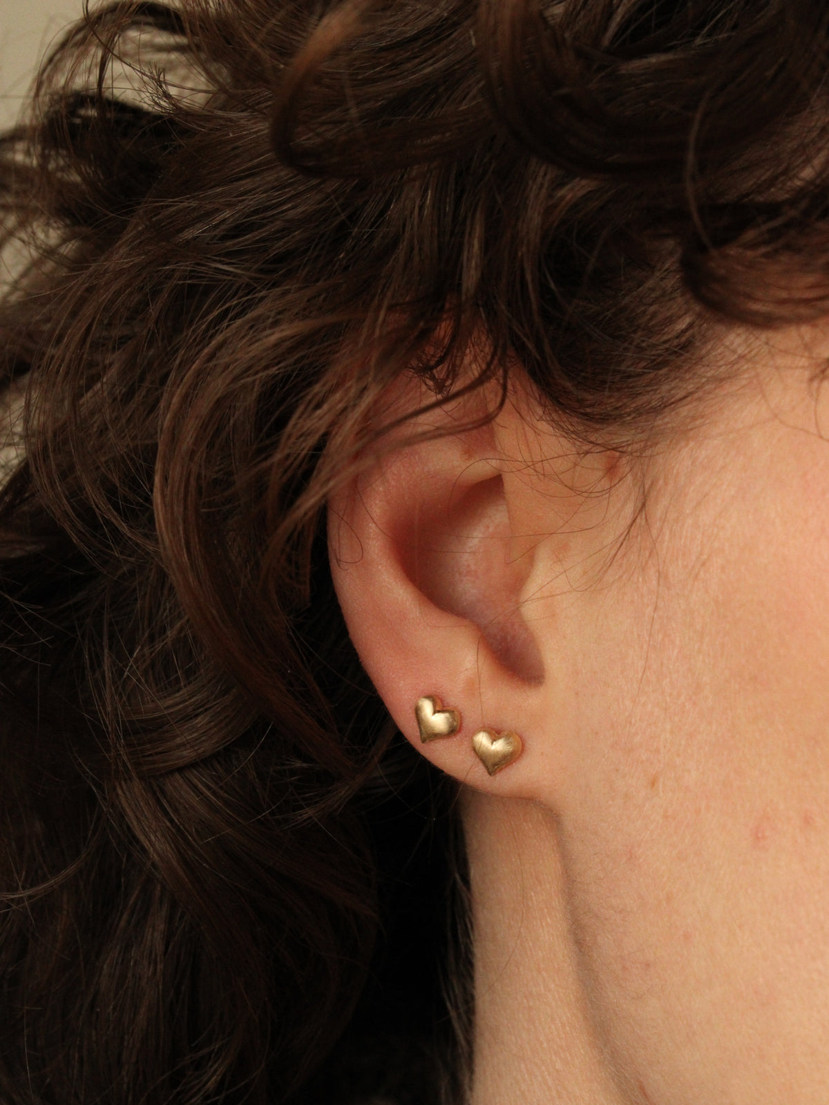 Heart Studs, 14k