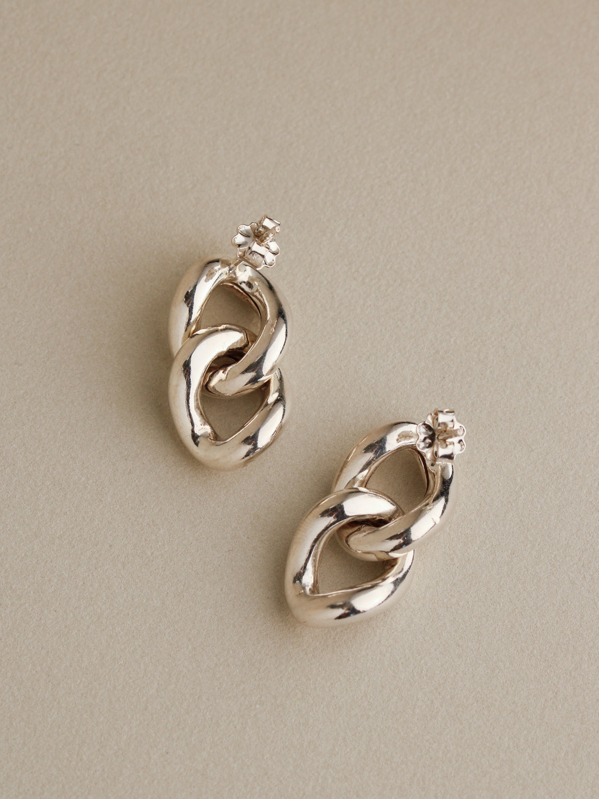 Puffy Curb Chain Studs