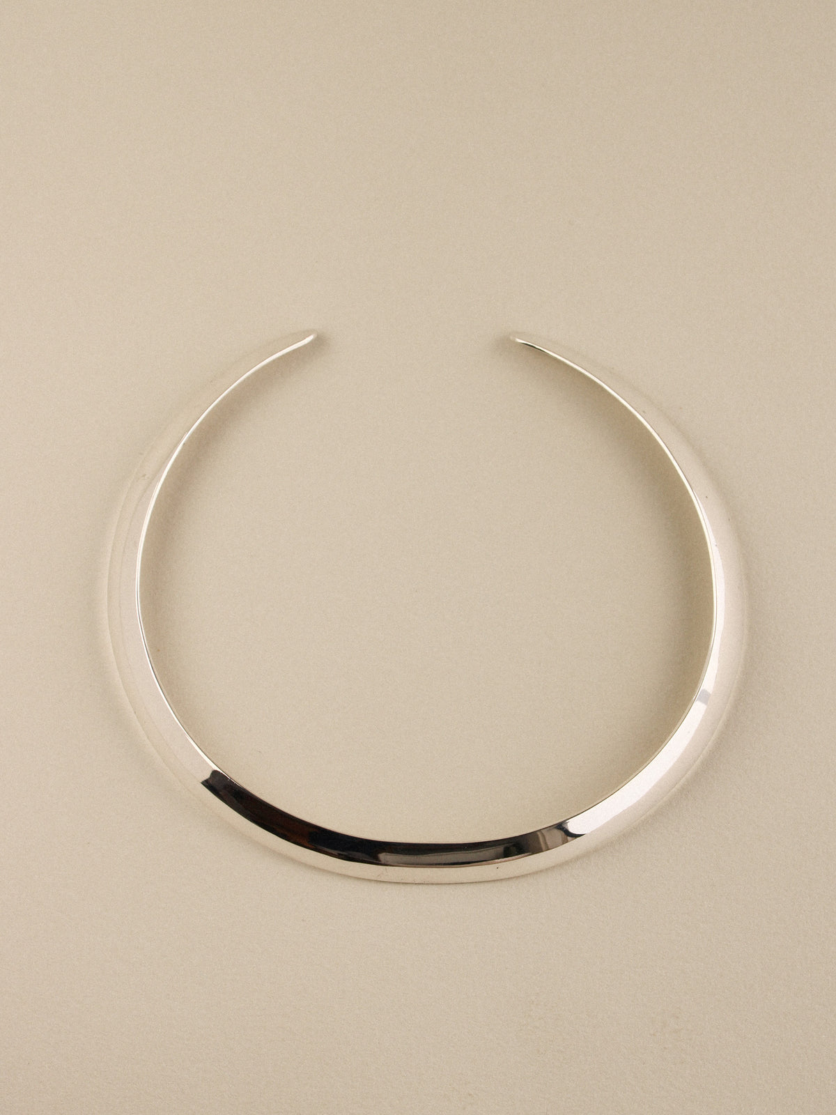 Wide Sterling Collar