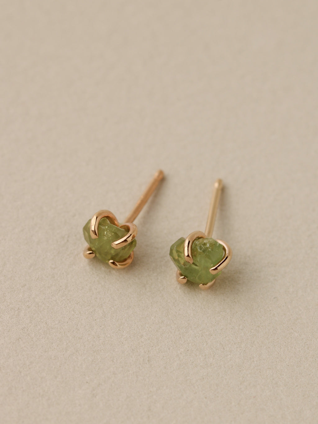 14k Garnet Studs