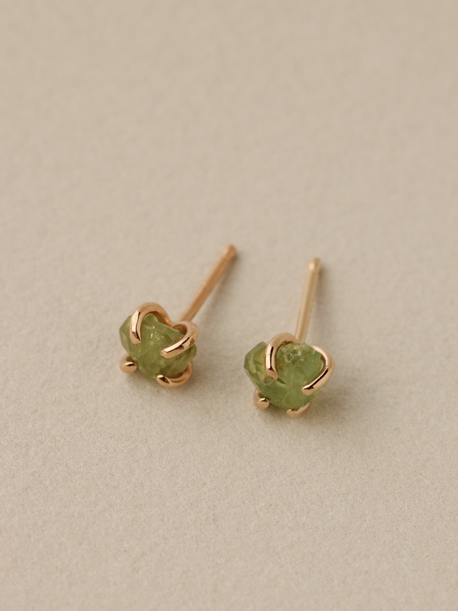 14k Garnet Studs