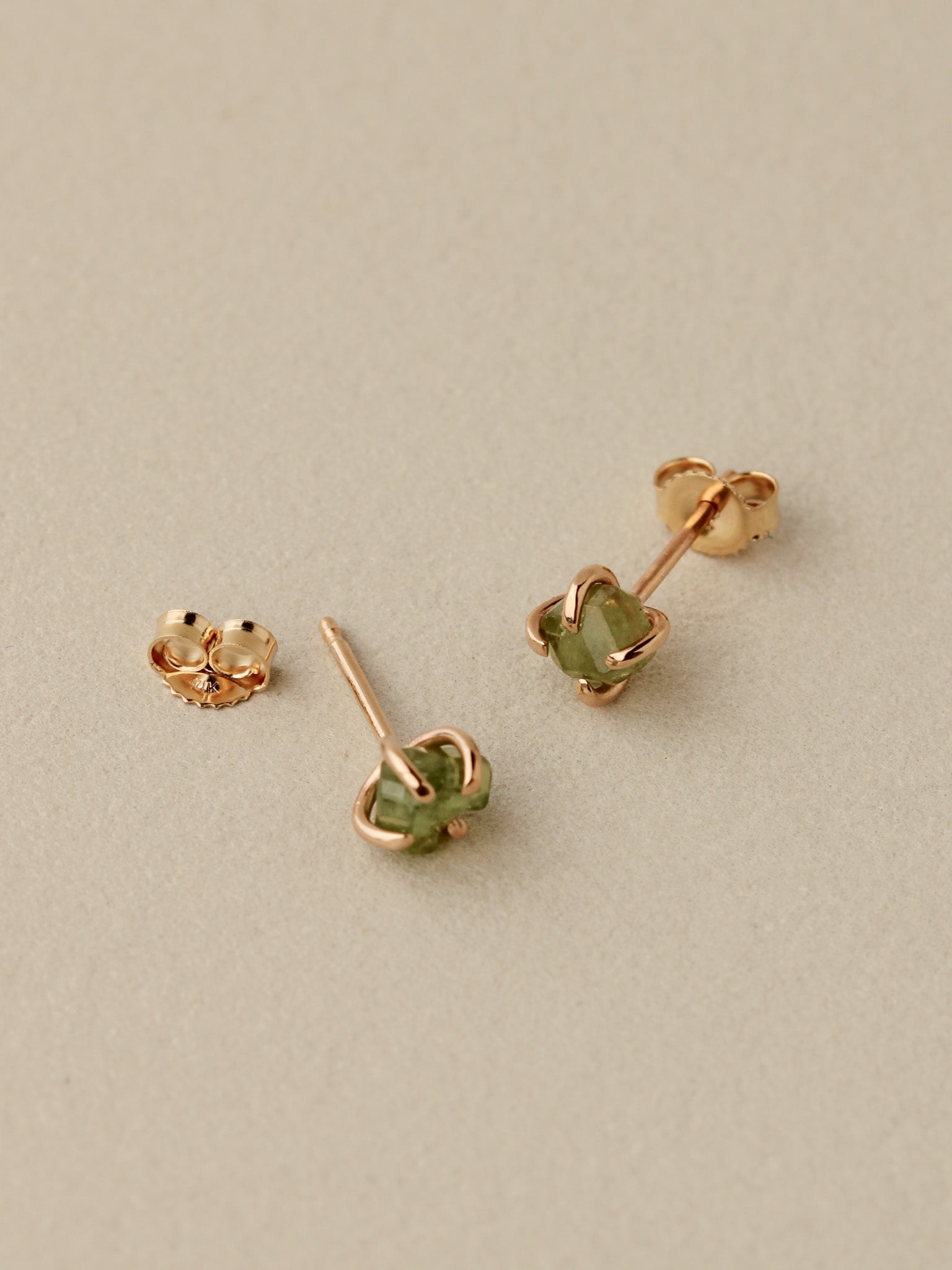 14k Garnet Studs