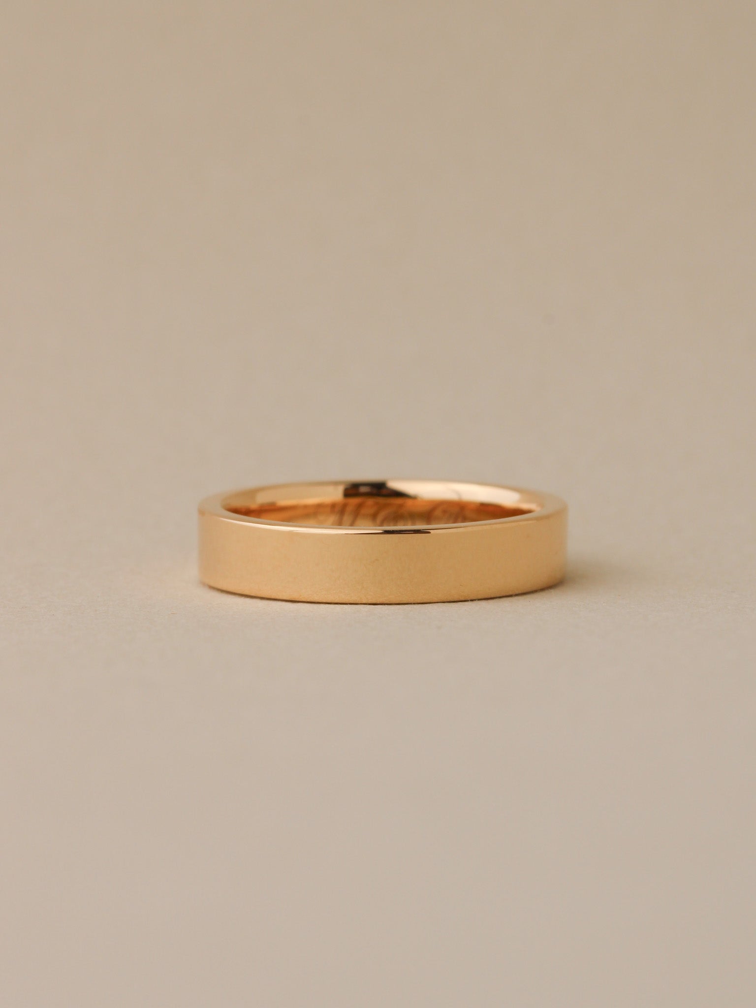 Flat Band