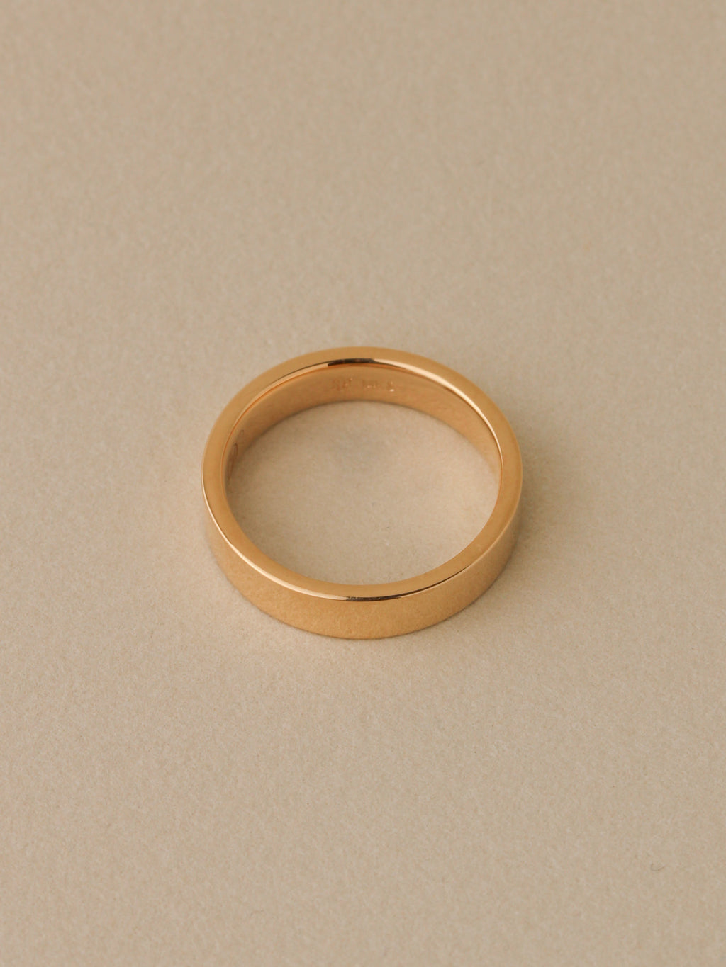 Flat Band