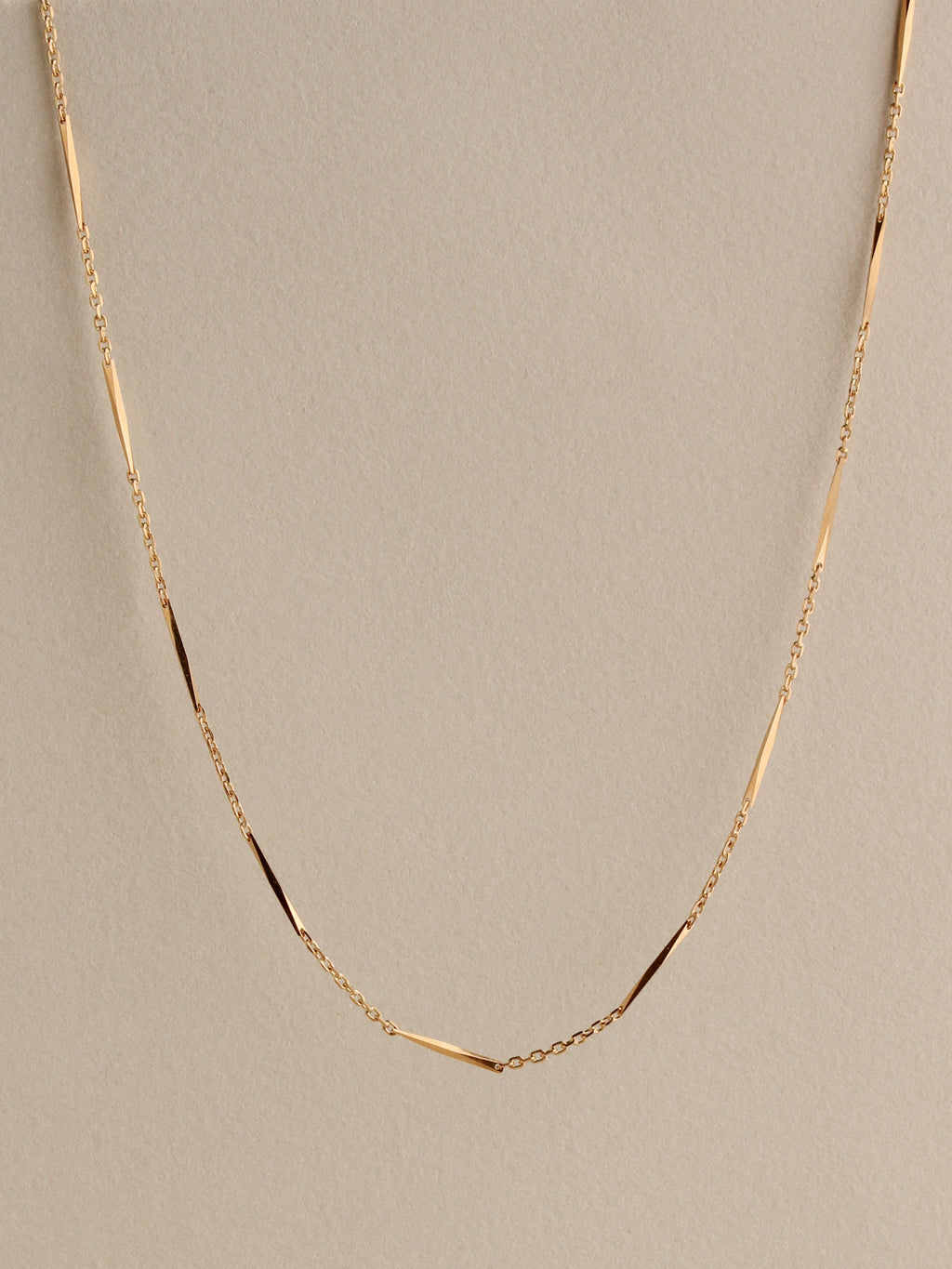 Geometric Bar Chain, 18k