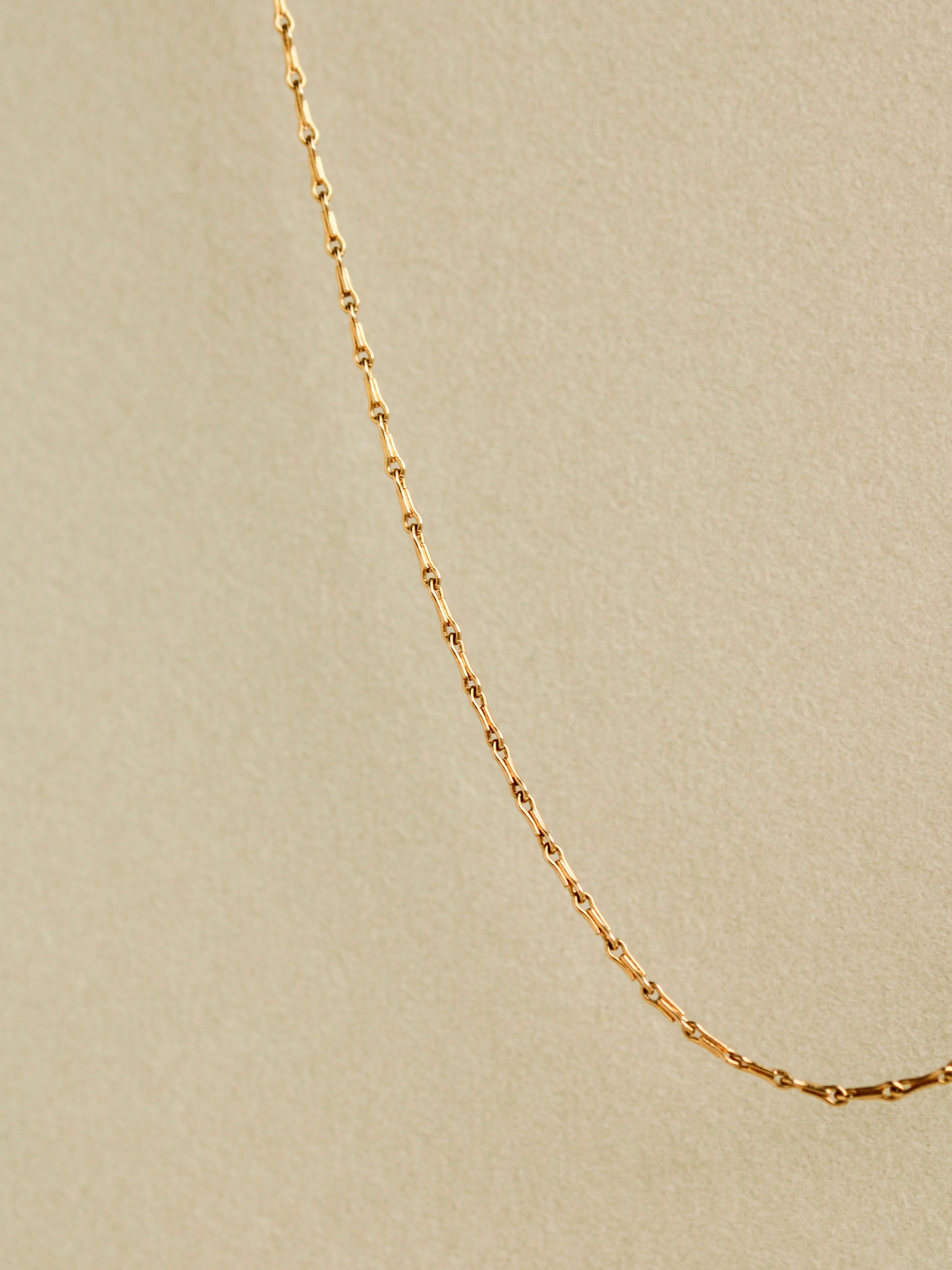 Barleycorn Chain, 16", 14k