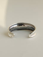 Fluted Cuff