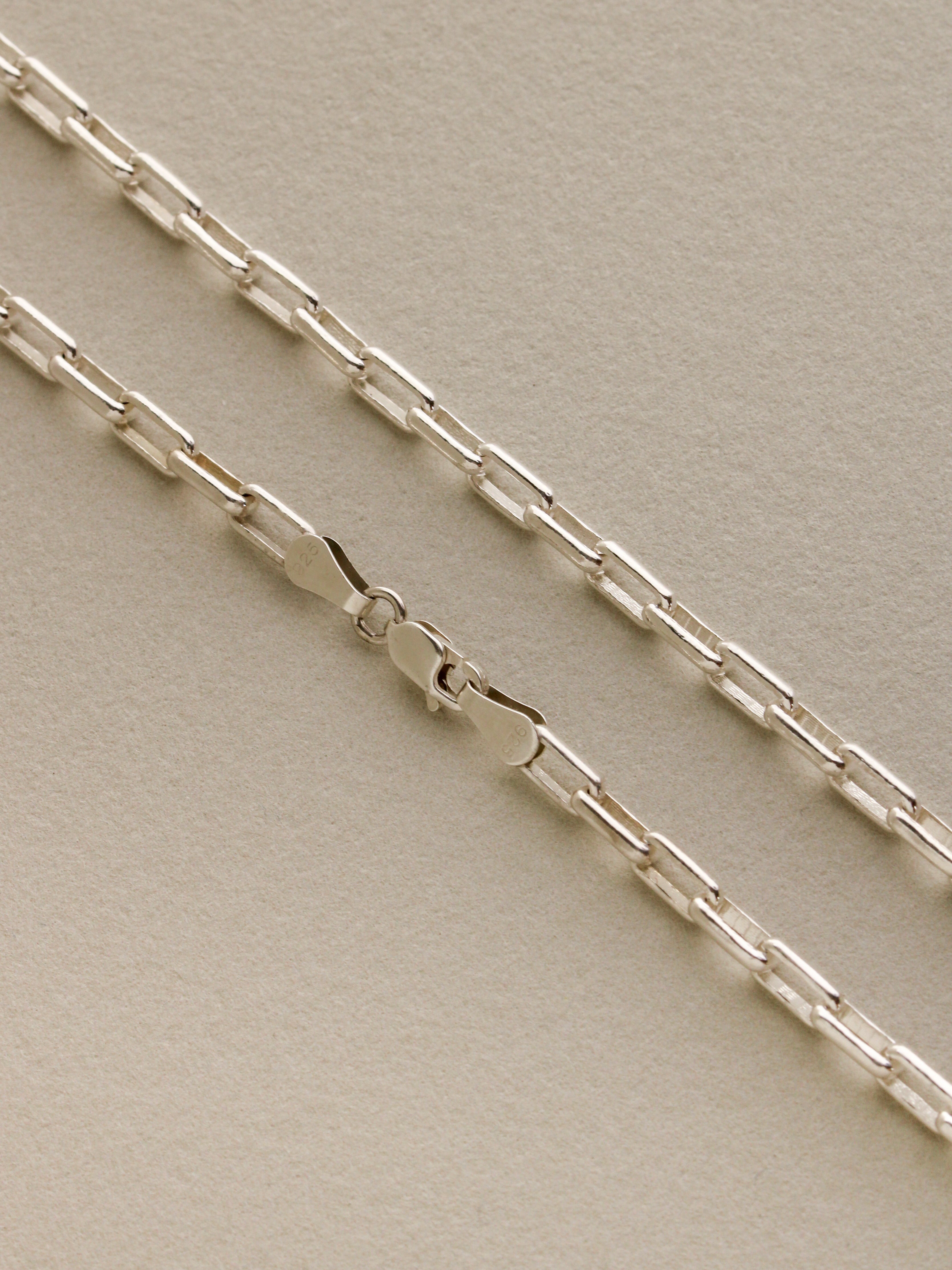 Venetian Chain – Rackk & Ruin