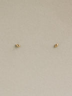 Carreau Studs