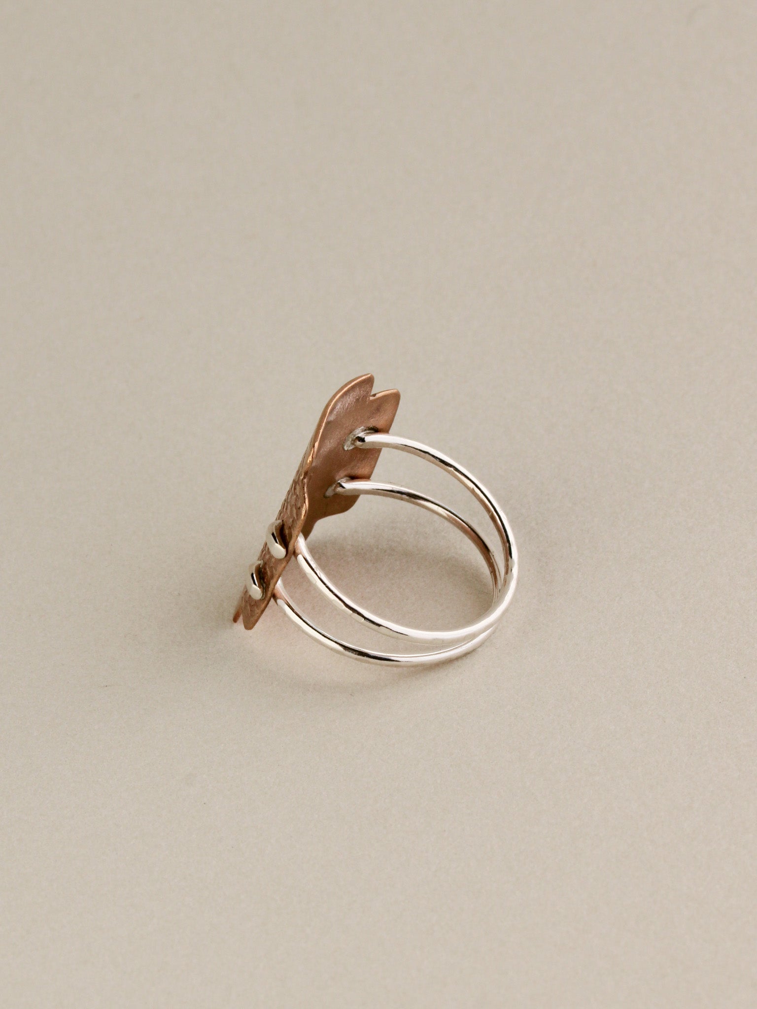 Nefertiti Ring seconds