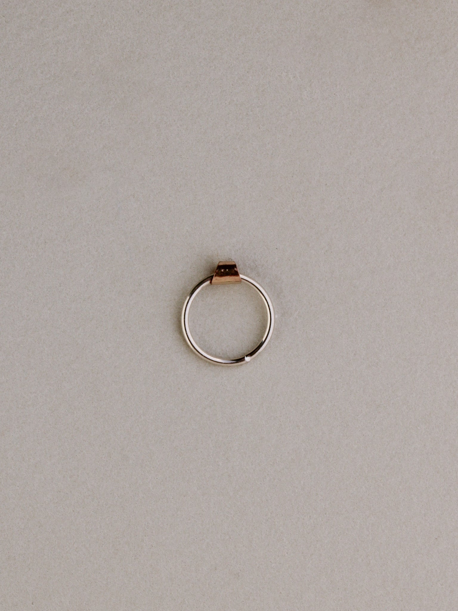 Doorknocker Stud Single
