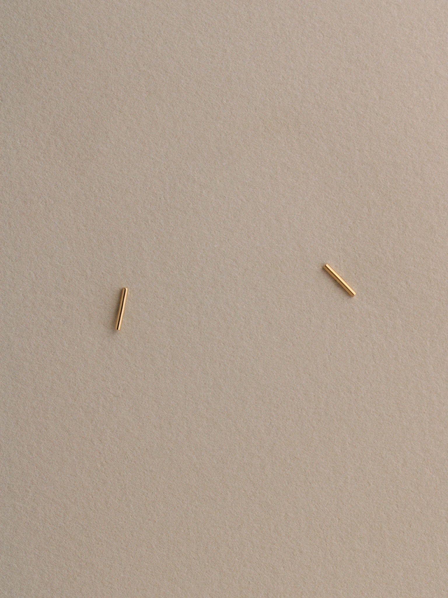 Linear Studs
