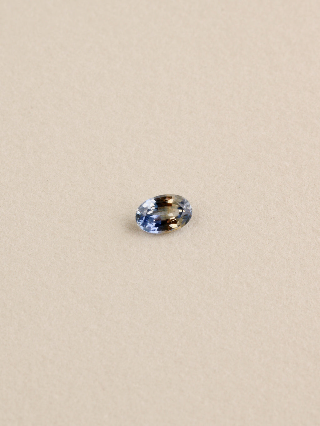 Oval Bicolor Sapphire