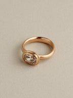 The Relic Ring | Cushion in 18k Yellow
