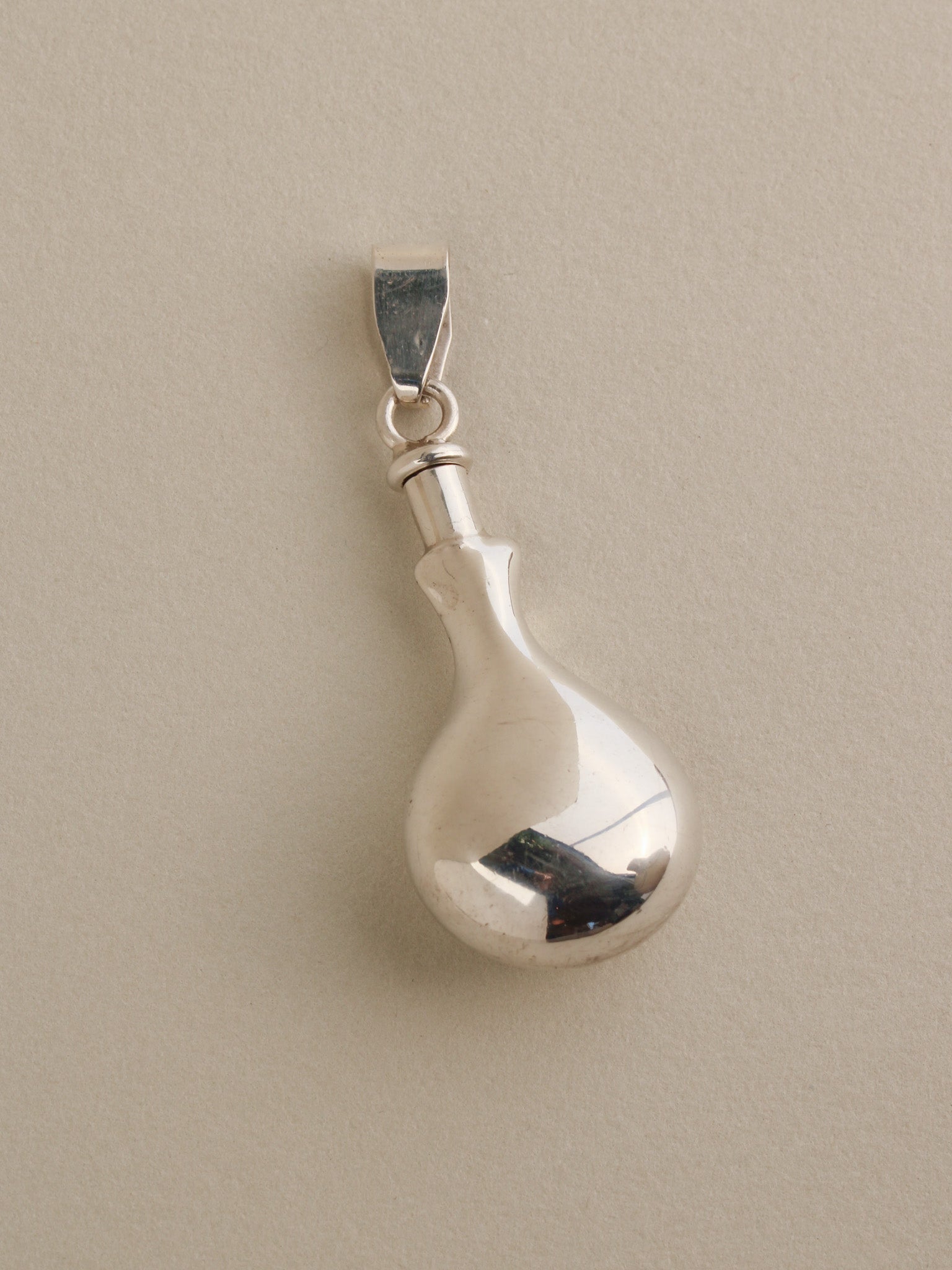 Amphora Perfumette Charm