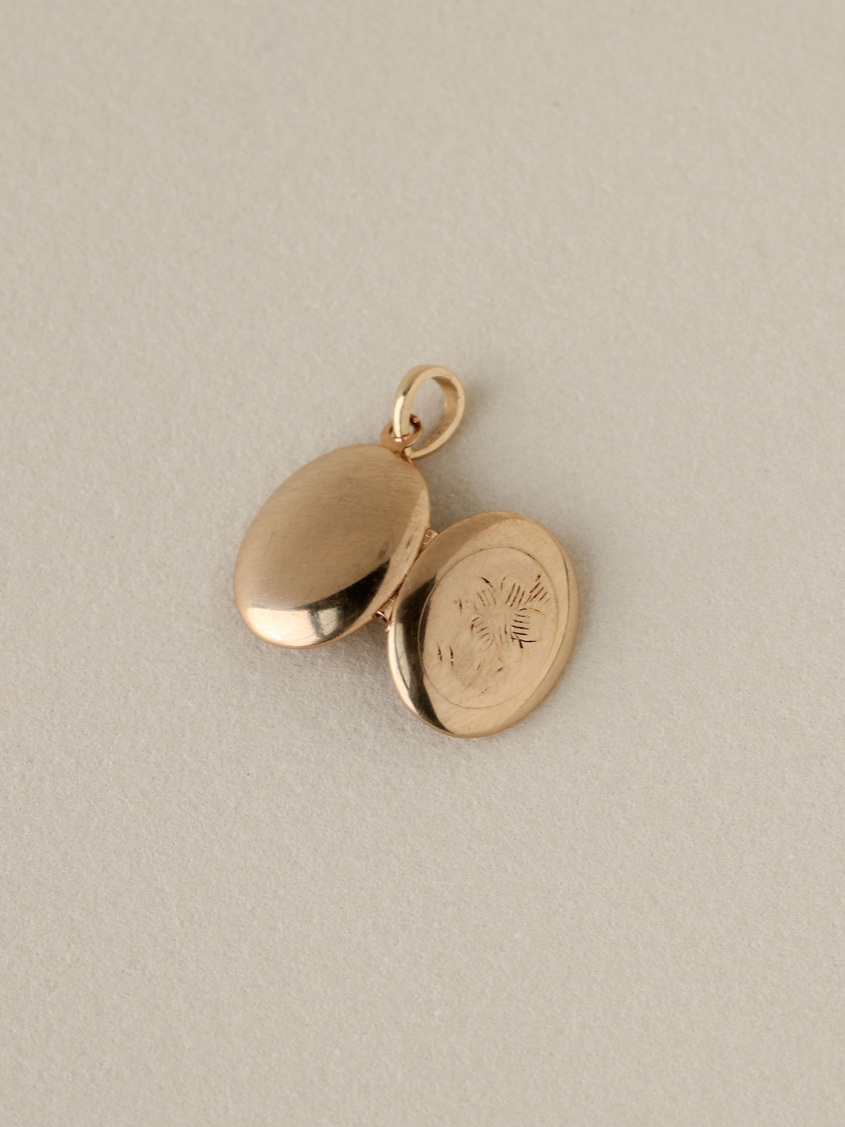 Engraved Oval Locket