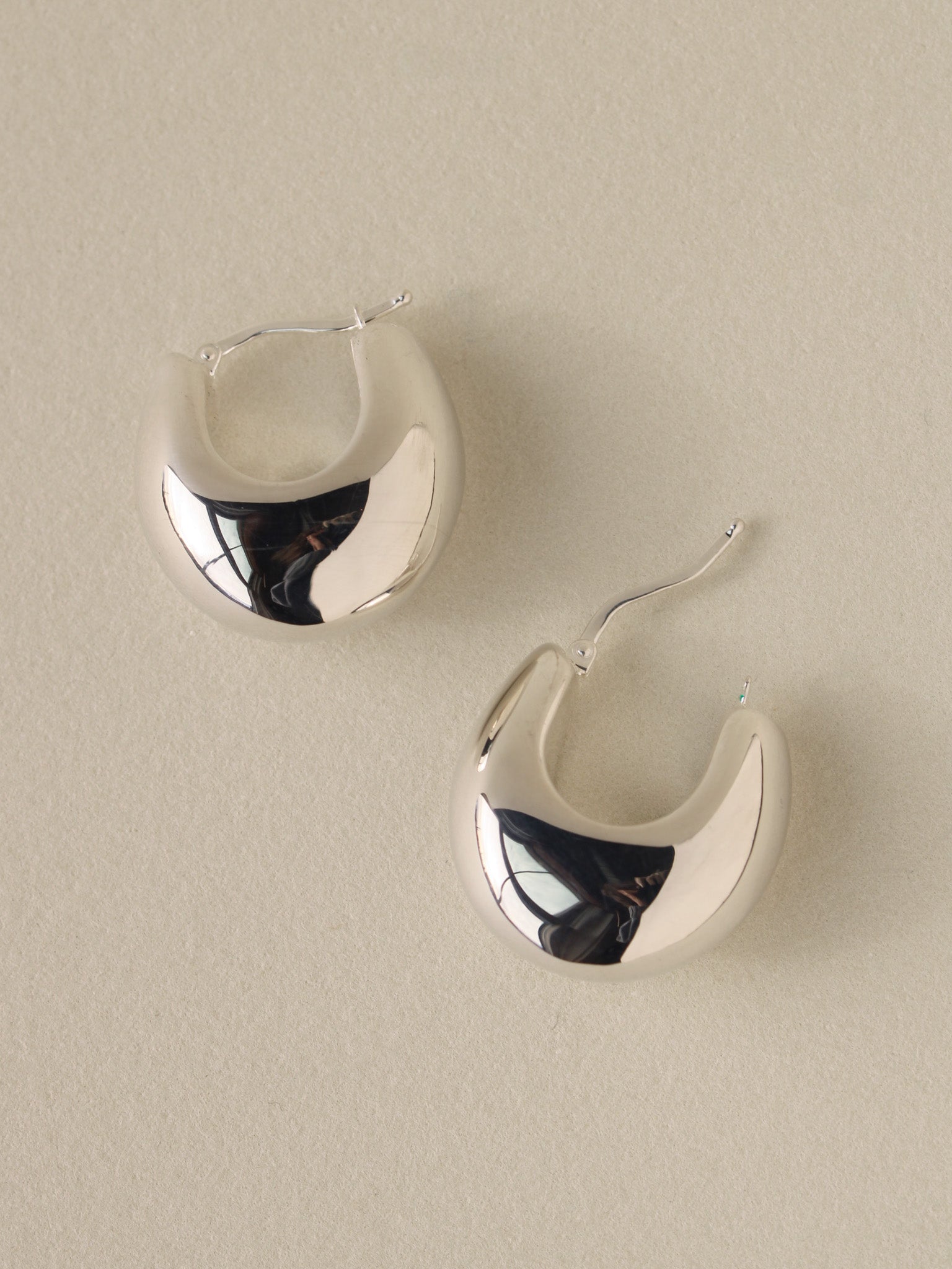 Tapered Bubble Hoops