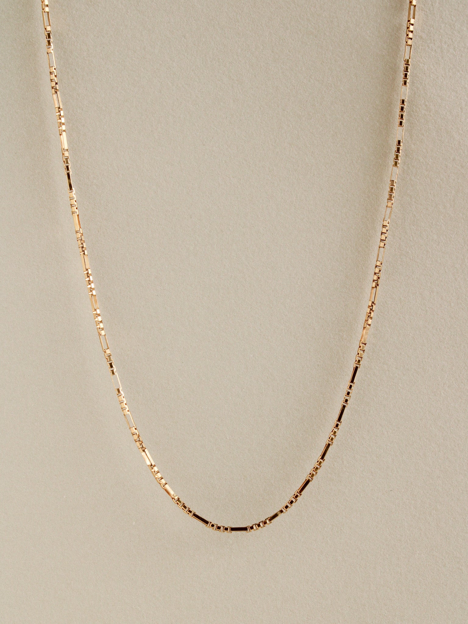 Italian Figaro Box Chain, 16"