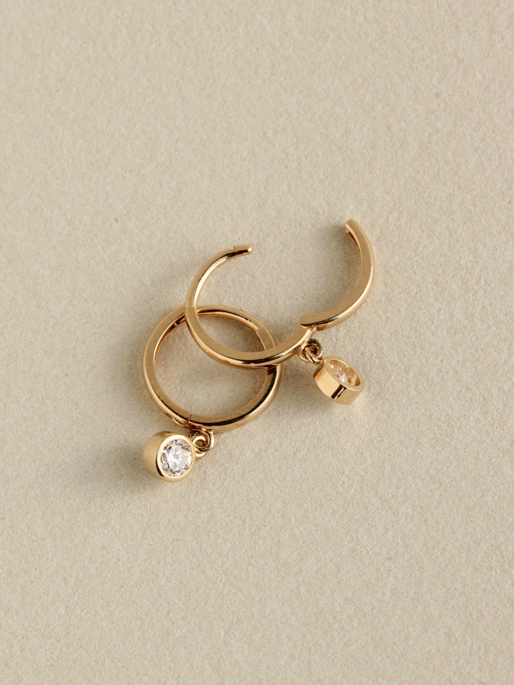 Diamond Drop Clicker Hoops