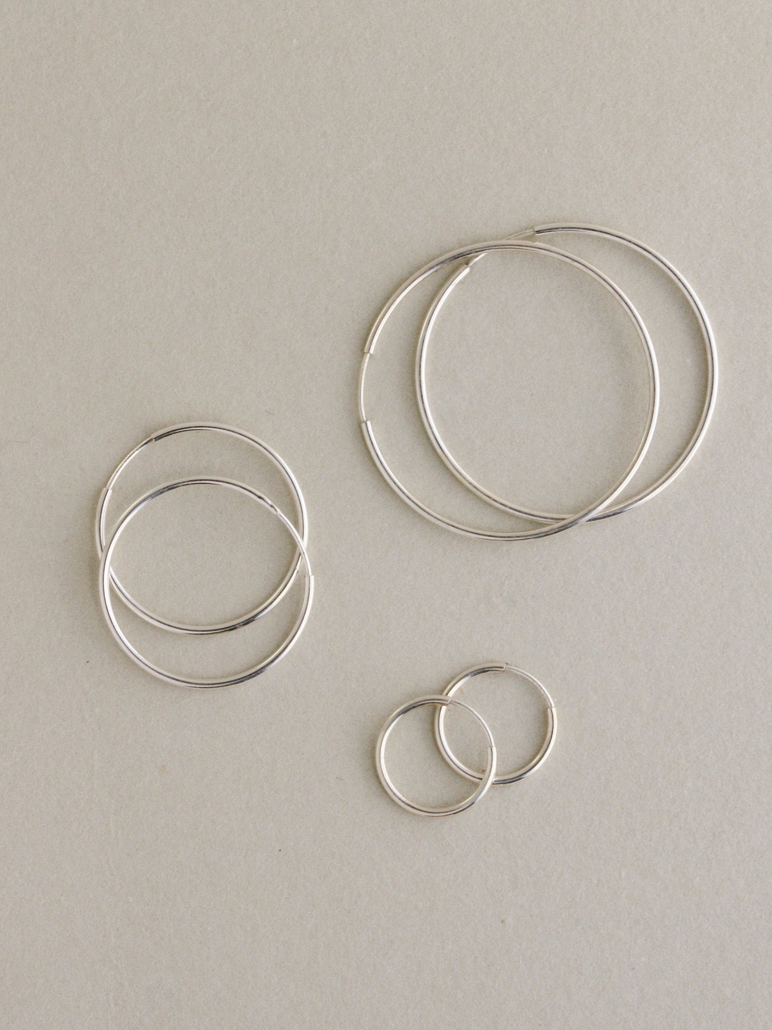 Lightweight Infinity Hoops