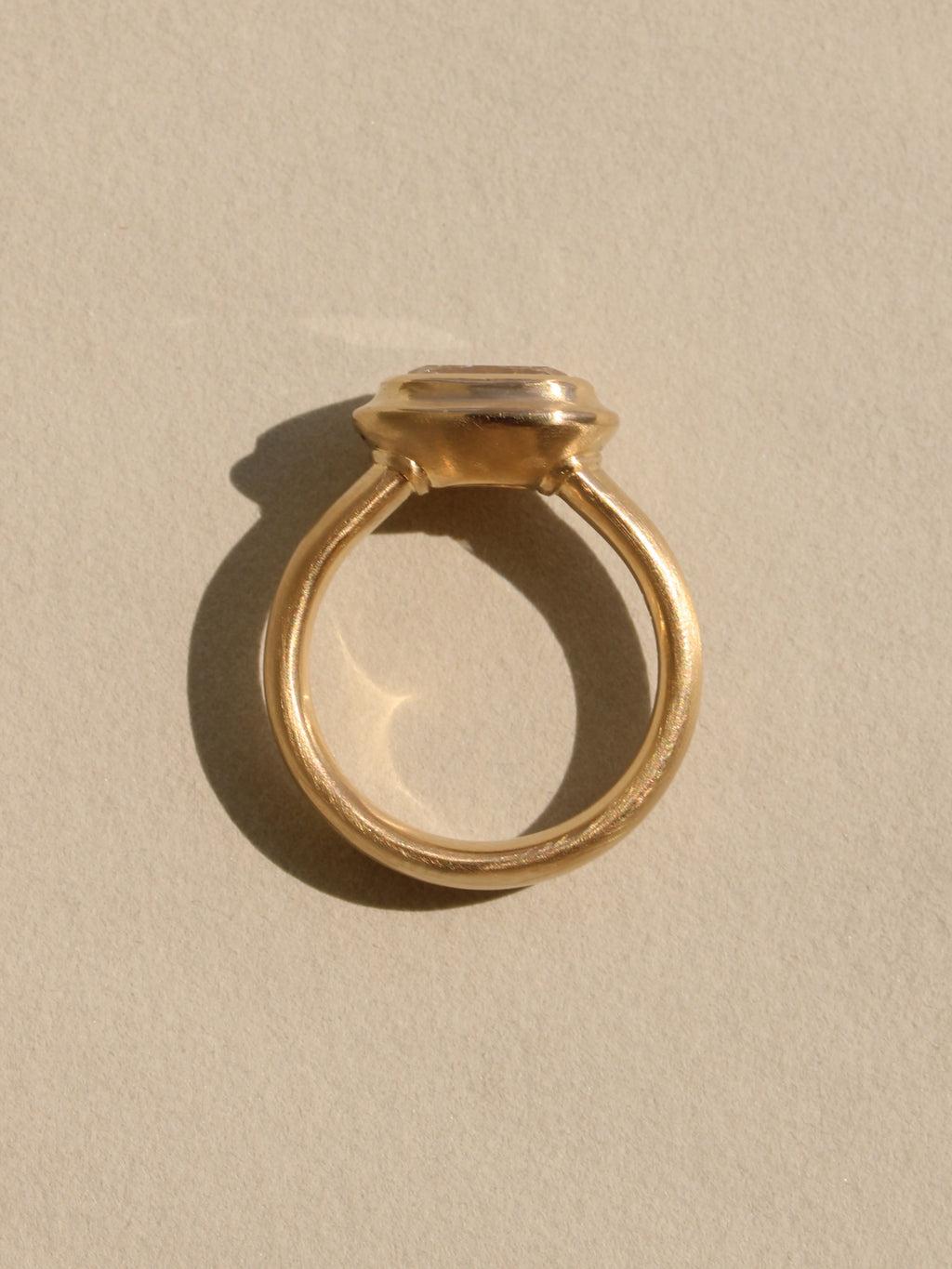 The Relic Ring | Cushion in 18k Yellow