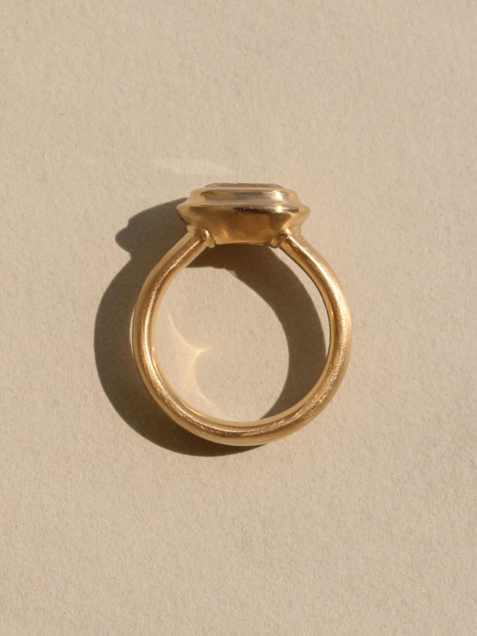 The Relic Ring | Cushion in 18k Yellow