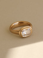 The Relic Ring | Cushion in 18k Yellow
