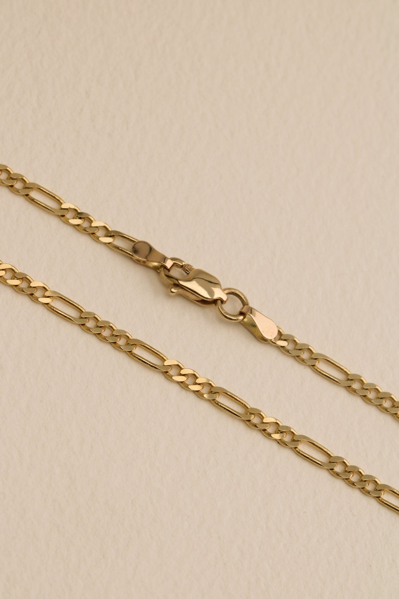 18k Gold Figaro Chain Necklace, Mens Gold Chain 3mm Link Chains for Men,  Gold Minimalist Chains, Figaro Necklace for Men by Twistedpendant - Etsy