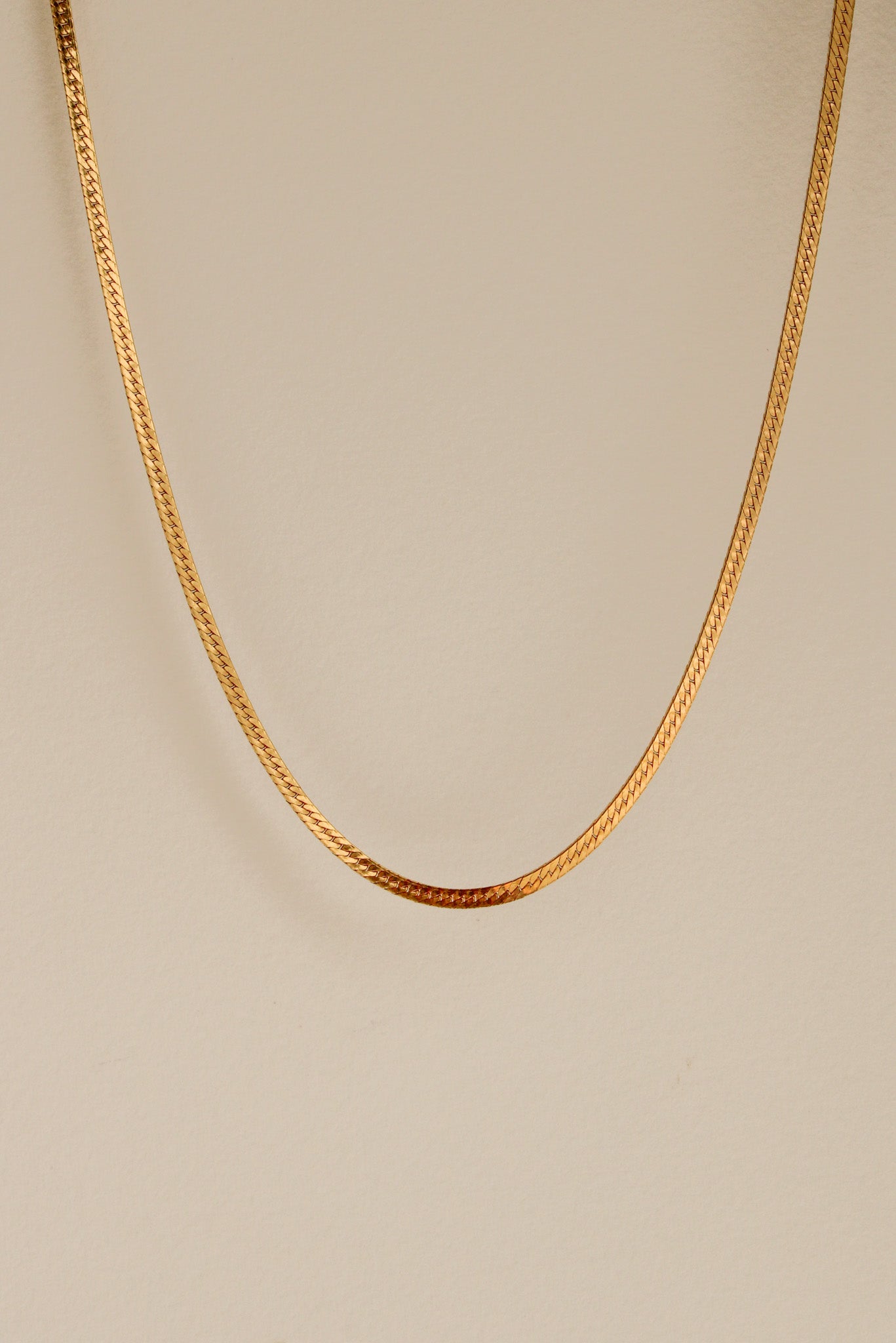 18in 14K Yellow Gold Herringbone Chain (3.5mm) | Shane Co.