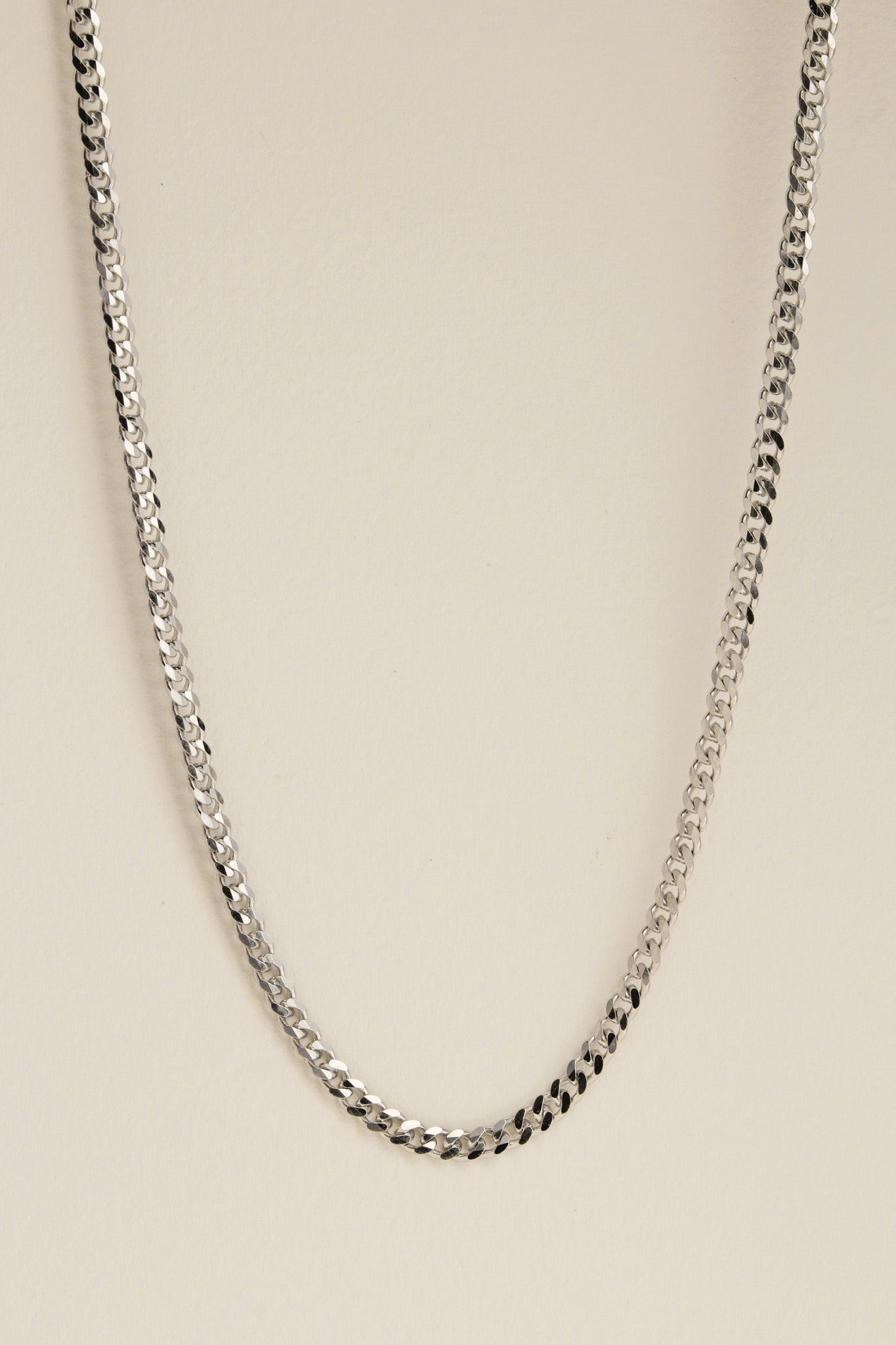 Bold Curb Chain