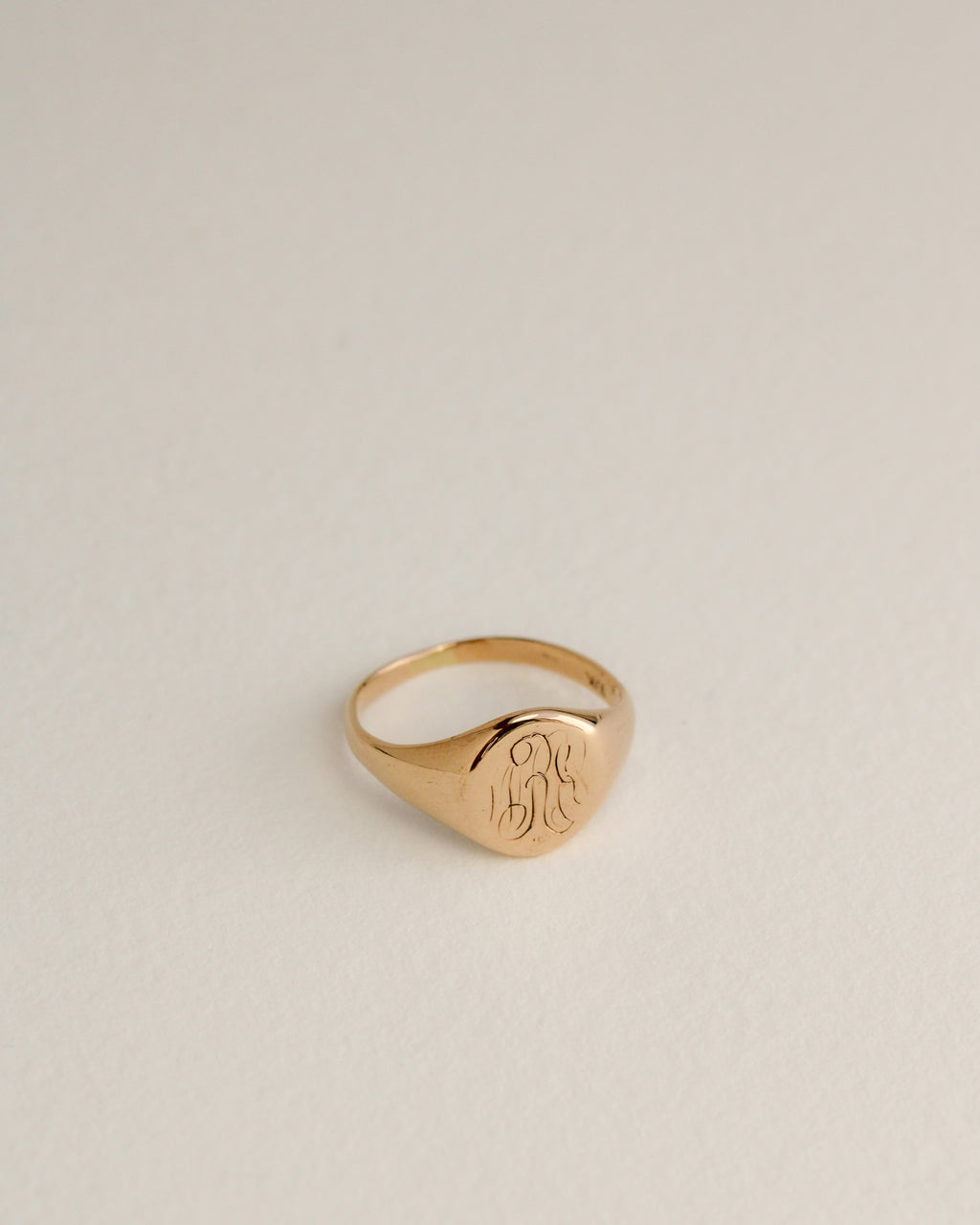 Softened Signet, 10k