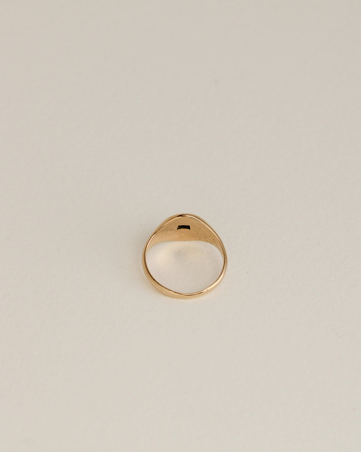 Softened Signet, 10k