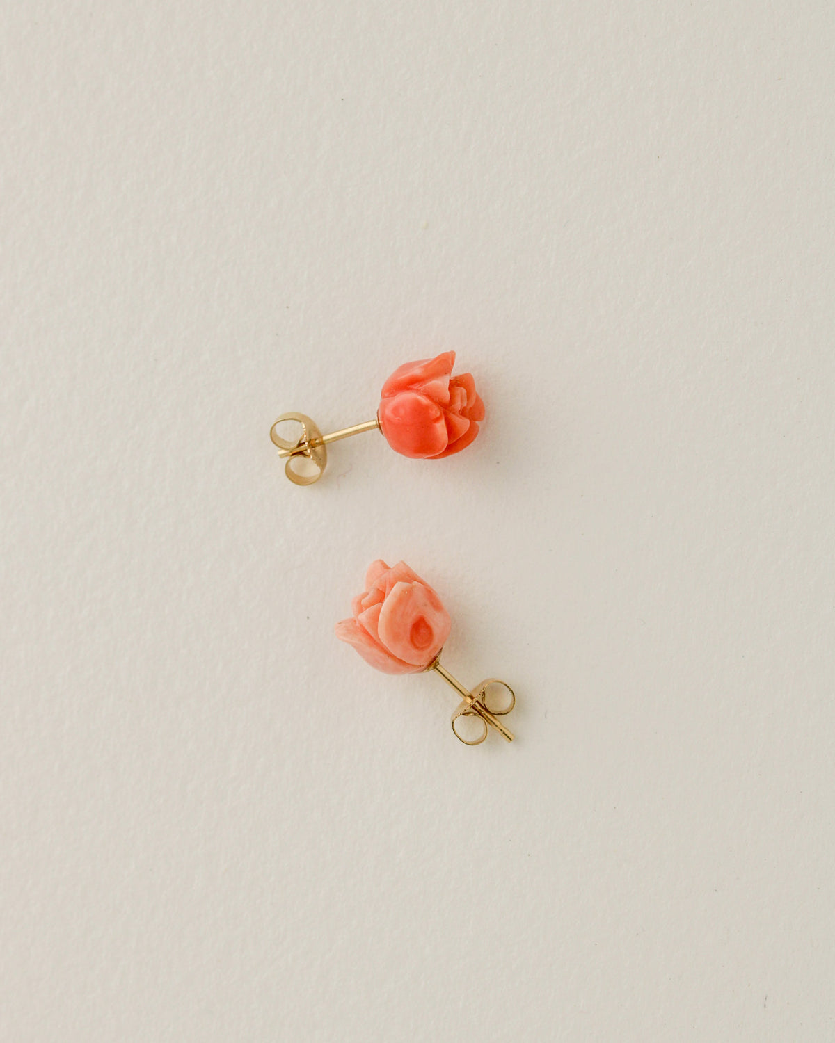 14k Rosette Studs