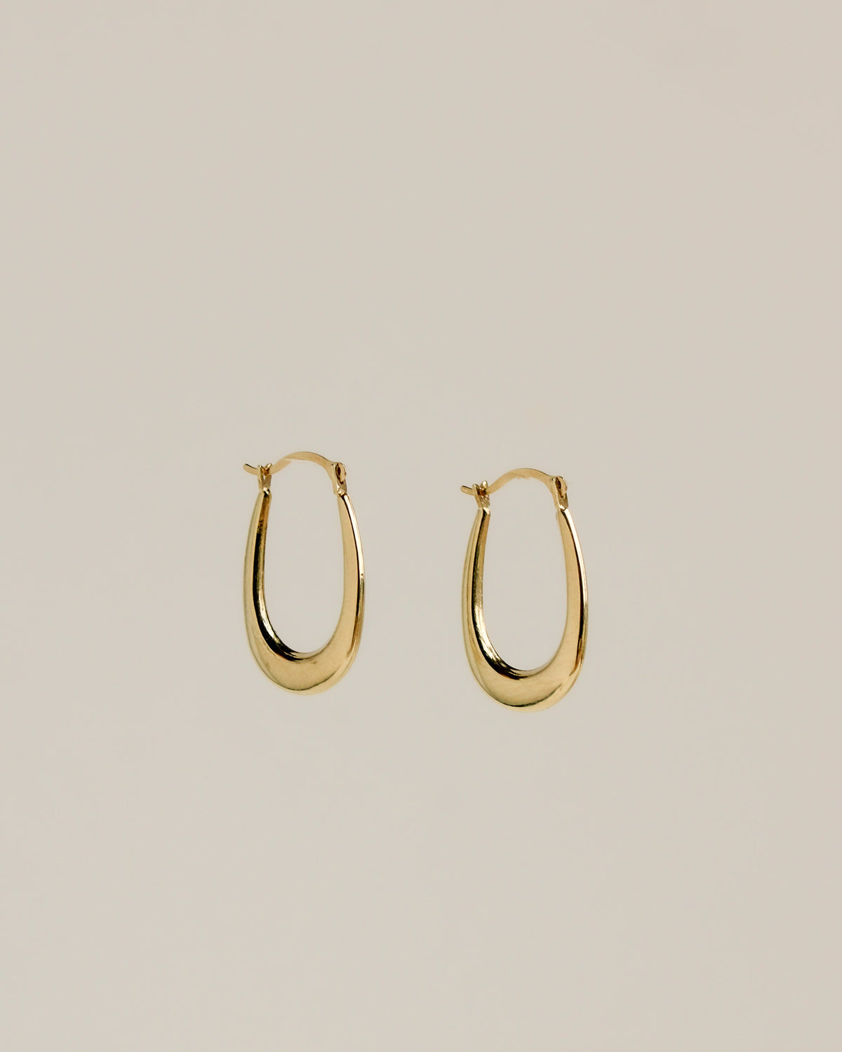 Elongated Clicker Hoops