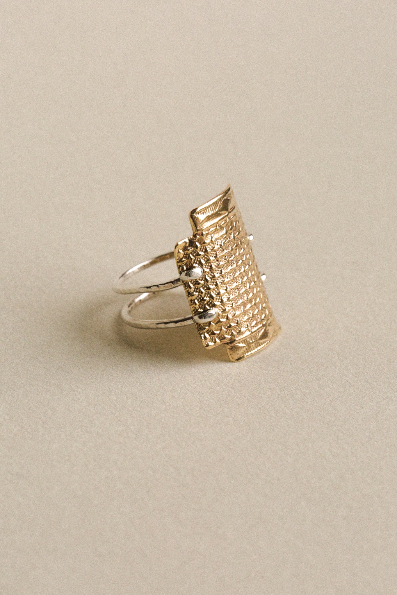 Nefertiti Ring